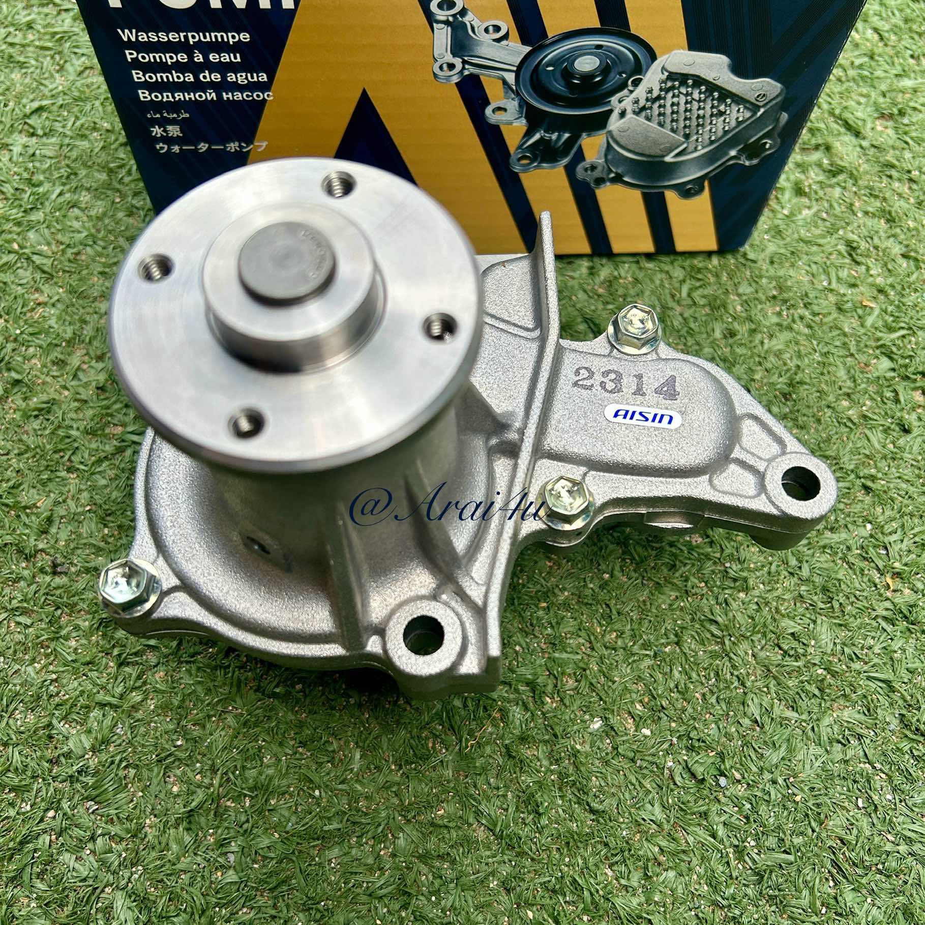 ปั้มน้ำ AISIN TOYOTA AE100 พร้อมเสื้อ