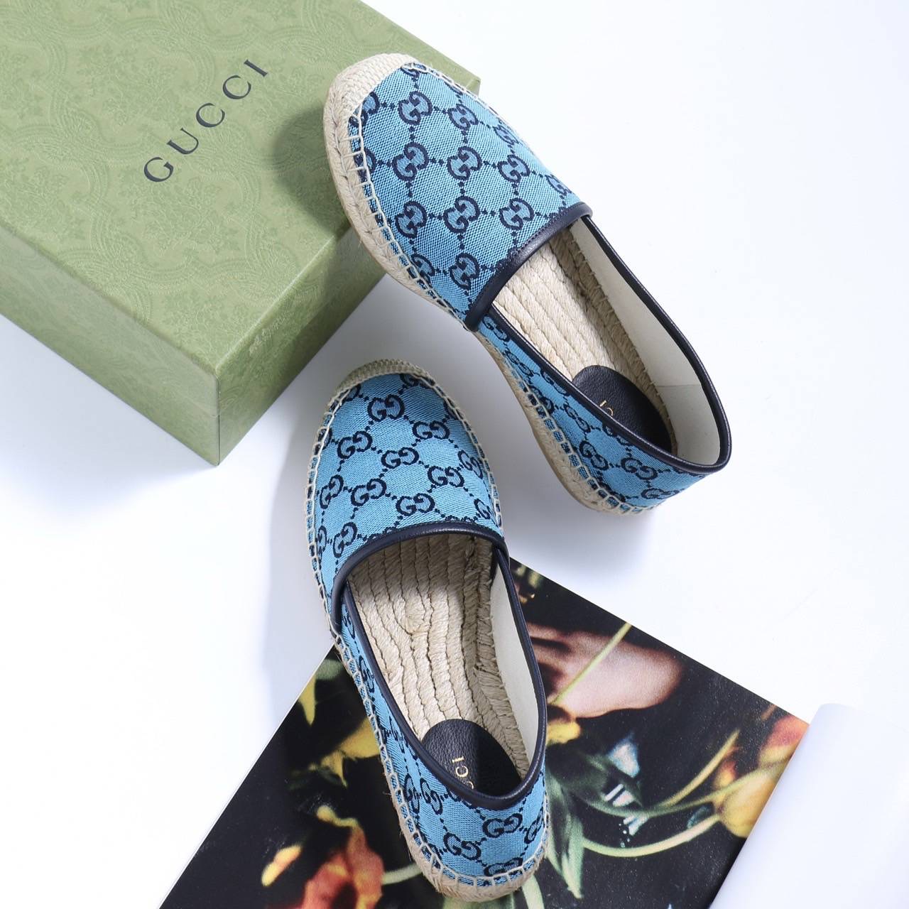 New Gucci Espadrilles สีฟ้า Size 36.5/37 กล่อง ถุงผ้า การ์ด