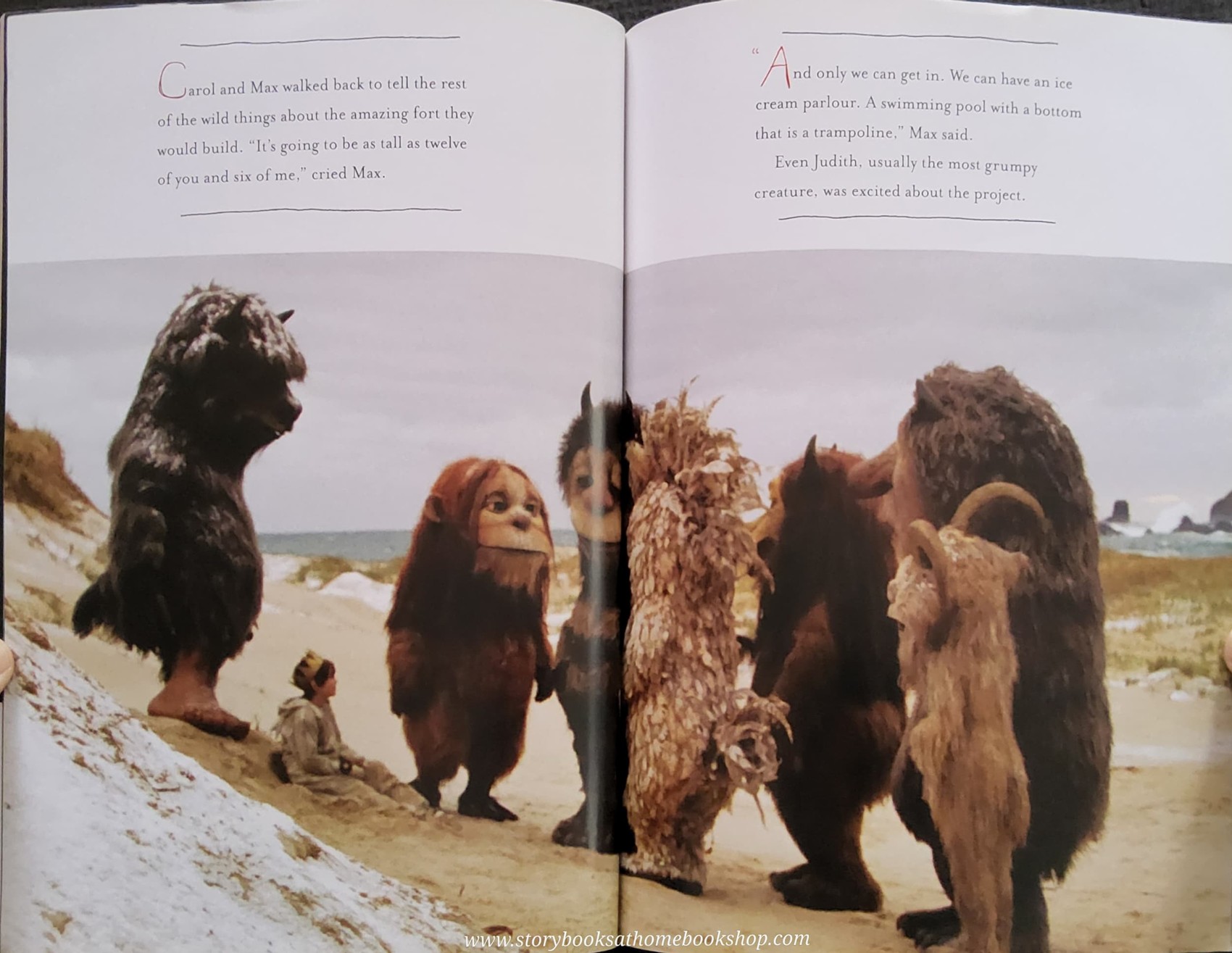 หนังสือแนะนำ** **หนังสือนิทานปกอ่อน** 🍅🍓 WHERE THE WILD THINGS ARE (THE MOVIE STORYBOOK)