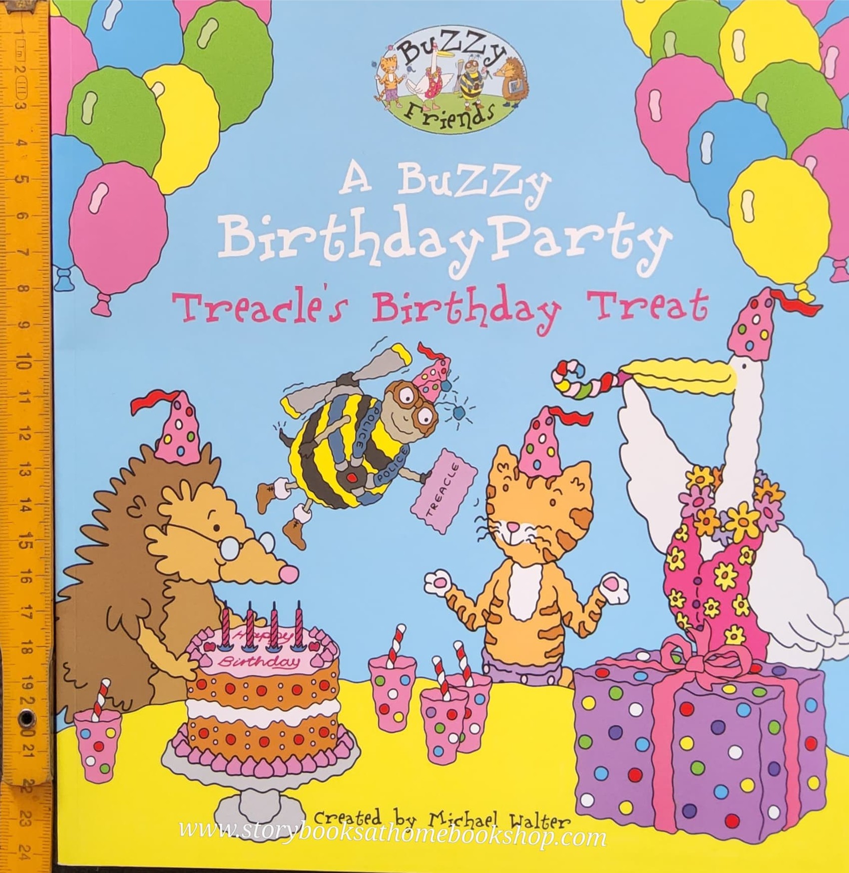 หนังสือนิทานปกอ่อน** 🍅A BUZZY BIRTHDAY PARTY TREACLE'S BIRTHDAY TREAT