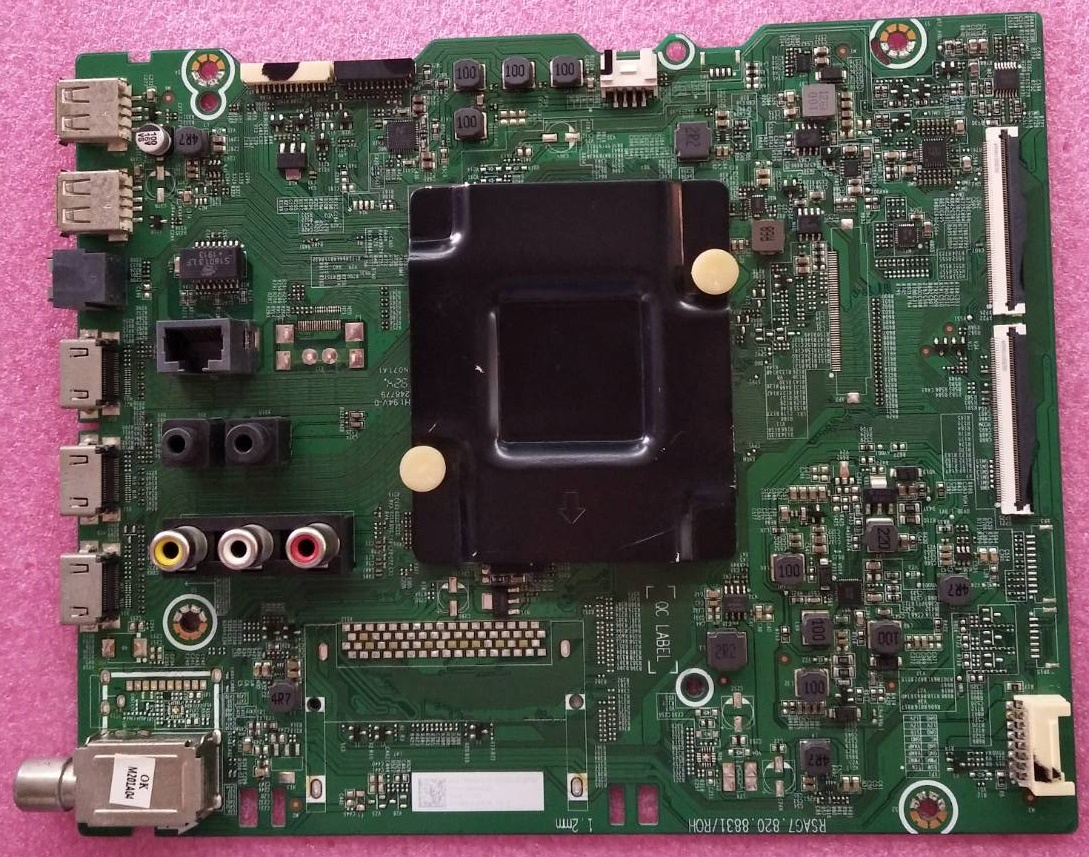 เมนบอร์ดทีวี ไฮเซน (Mainboard TV HISENSE) ของแท้ถอดจากเครื่อง รุ่น65B7100UW พาร์ท RSAG7.820.8831/ROH ทีบาร์ HV650QUB-N90