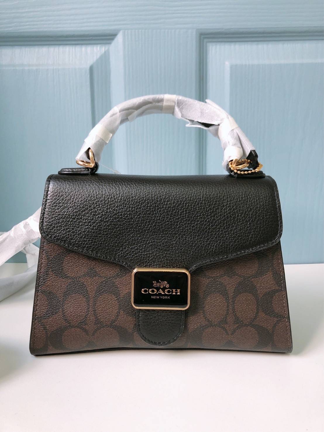 New Coach Pepper Satchel In Signature Canvas color: Brown Black size: 8 3/4" (L) x 6" (H) x 4" (W)