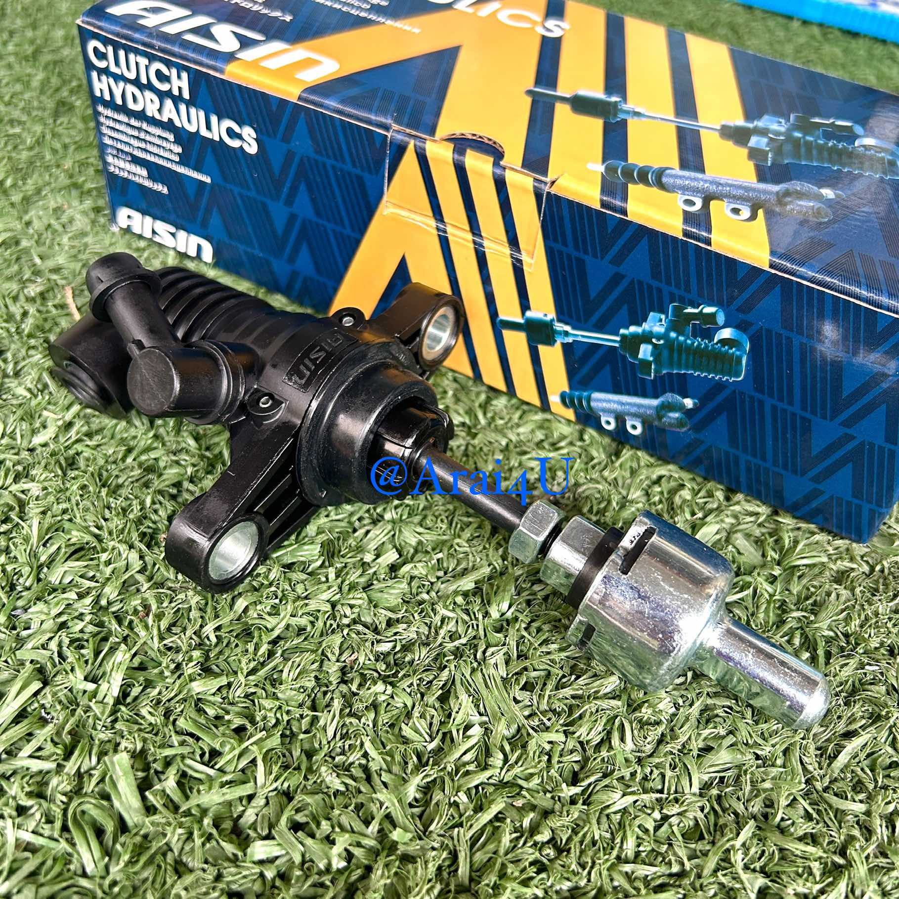ปั้มครัชบน TOYOTA COMMUTER 5/8 AISIN