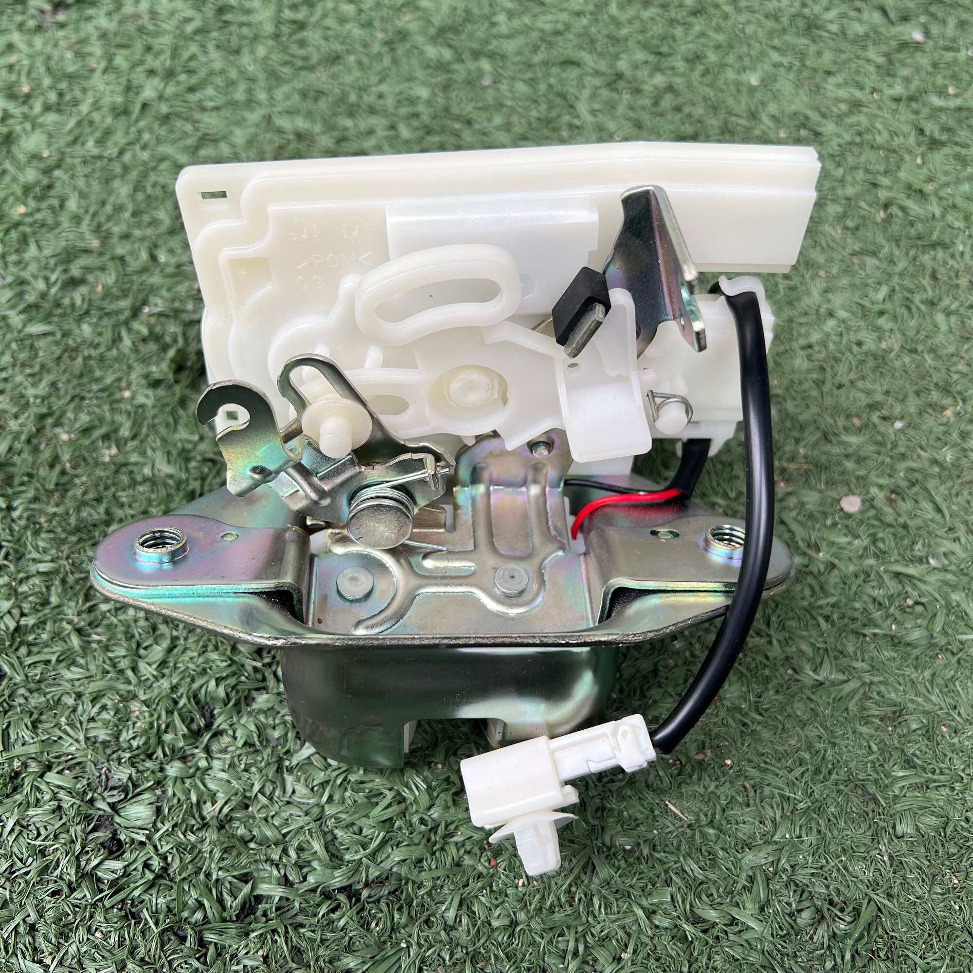 กลอนฝาท้าย HONDA JAZZ GE 08-2011