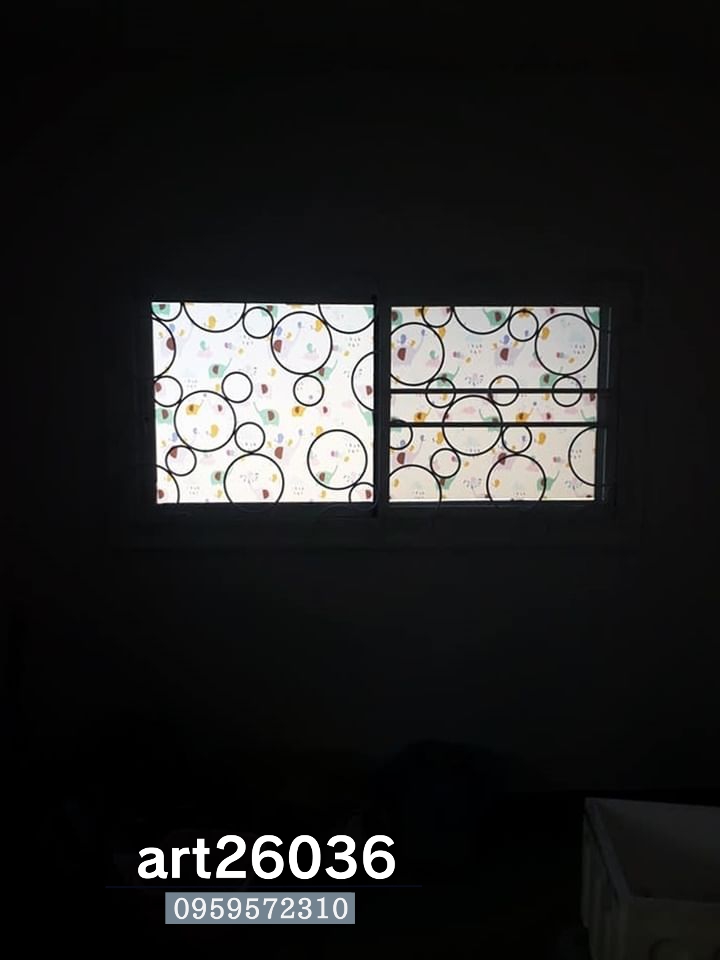 เหล็กดัดพร้อมมุ้งลวด ลายฟองน้ำ Bubbles ออกแบบพิเศษ ราคาบวกเพิ่มเติมครับ