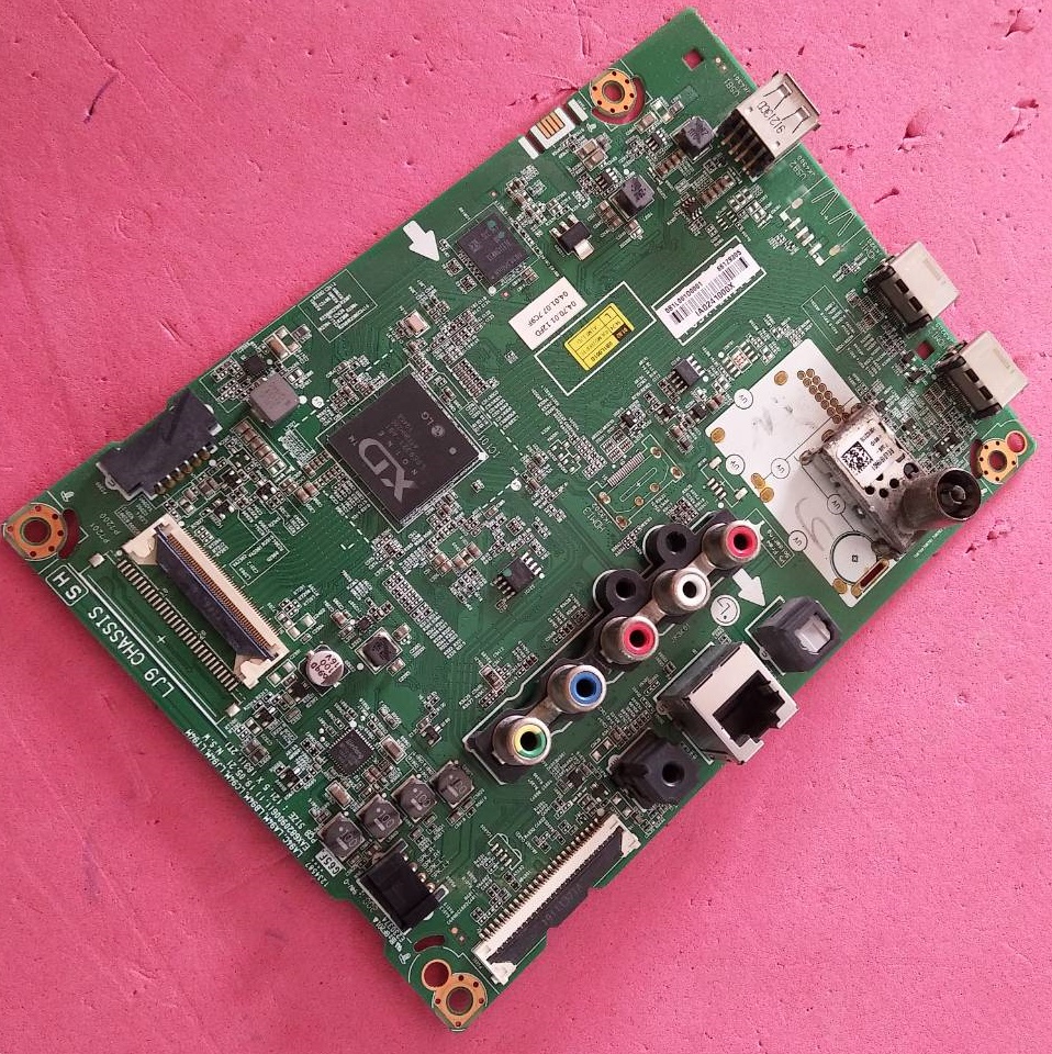 เมนบอร์ดทีวีแอลจี LG ของแท้ถอดจากเครื่อง รุ่น 43LM5700PTC.ATMFLJF ทีคอนHV430FHBN1D