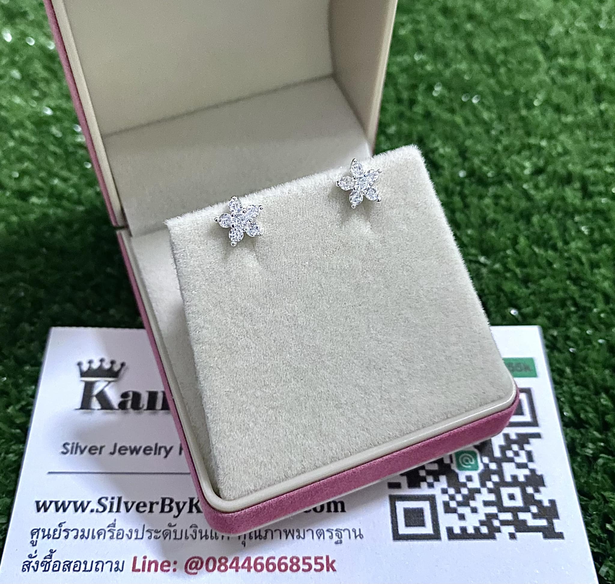 ต่างหูเงินแท้ ประดับเพชร ดอกไม้ ขนาด 7 มิล สวยๆ สนใจสอบถามได้จ้า 🔸