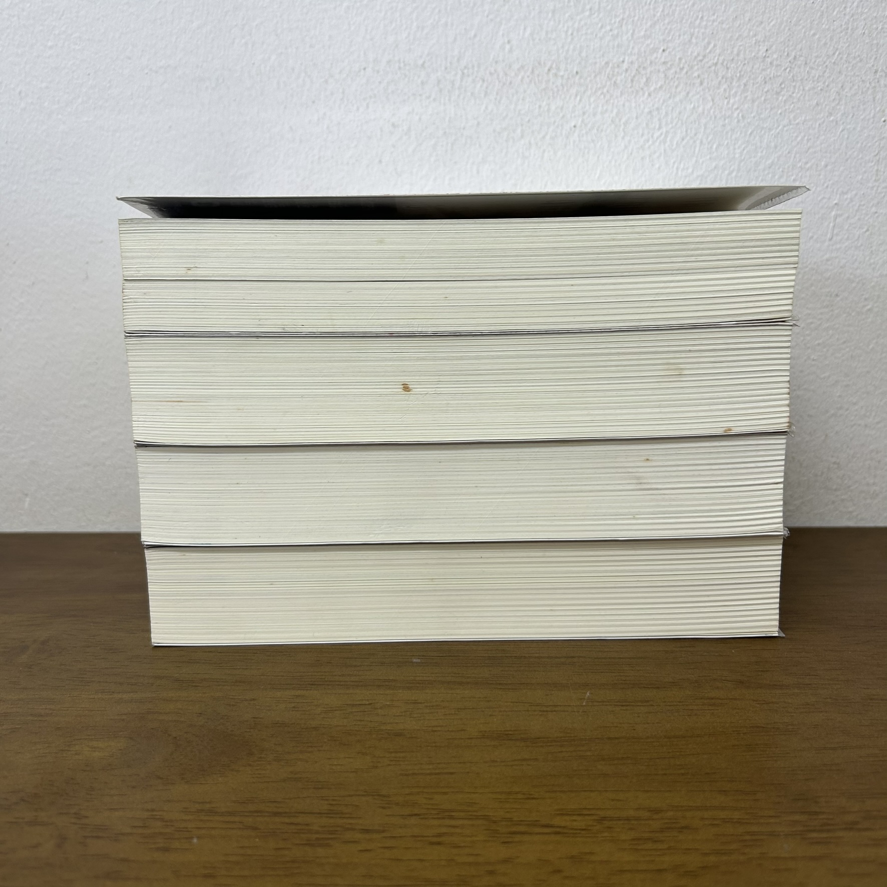 ลูกปลาน้อย เซียวฮื้อยี้ เล่ม 1-4 จบ ครบชุด ... โก้วเล้ง น.นพรัตน์ (มือสอง) กำลังภายใน นิยาย สยามอินเตอร์