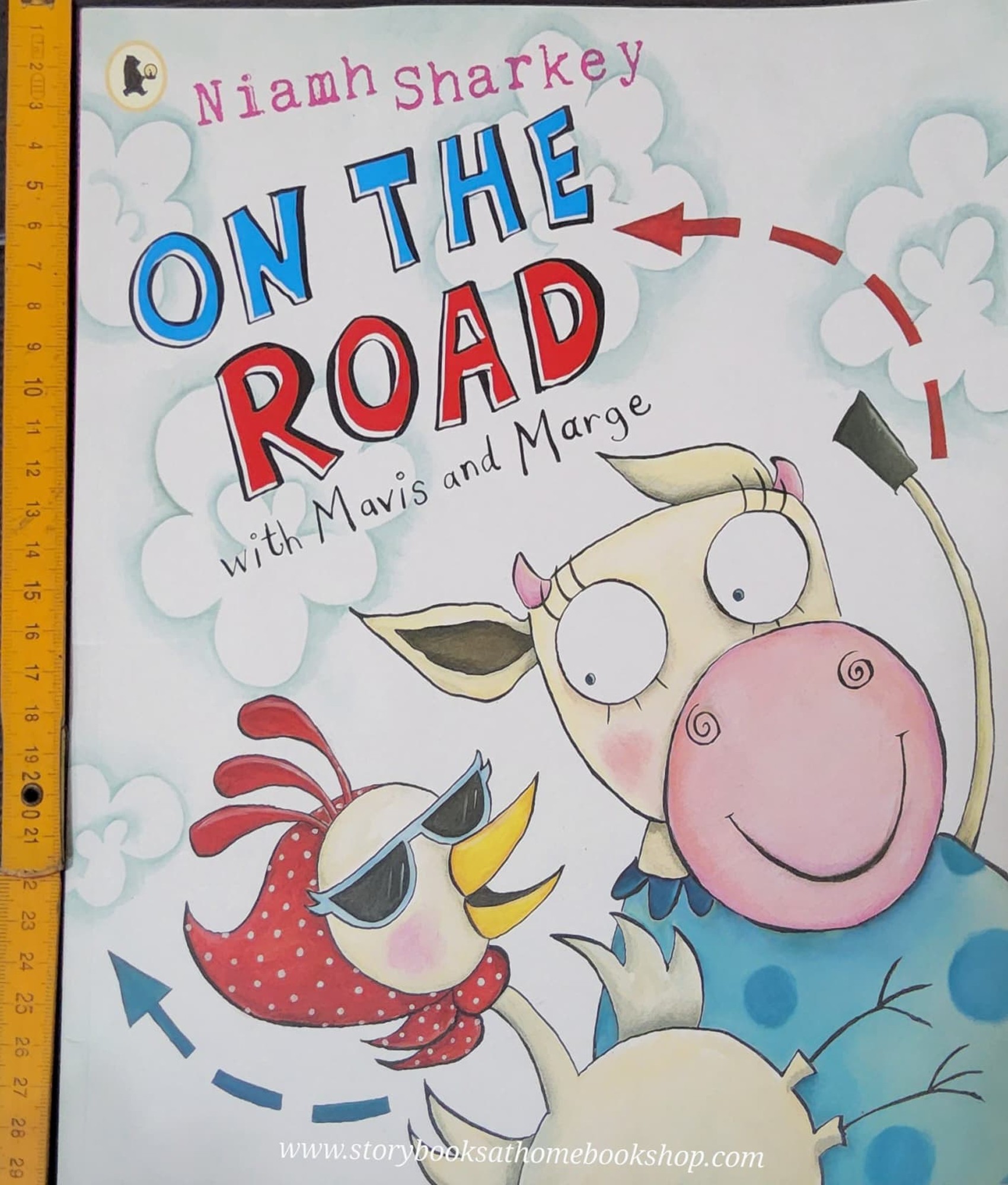 หนังสือนิทานปกอ่อน** 🍅🍓ON THE ROAD with MAVIS AND MARGE
