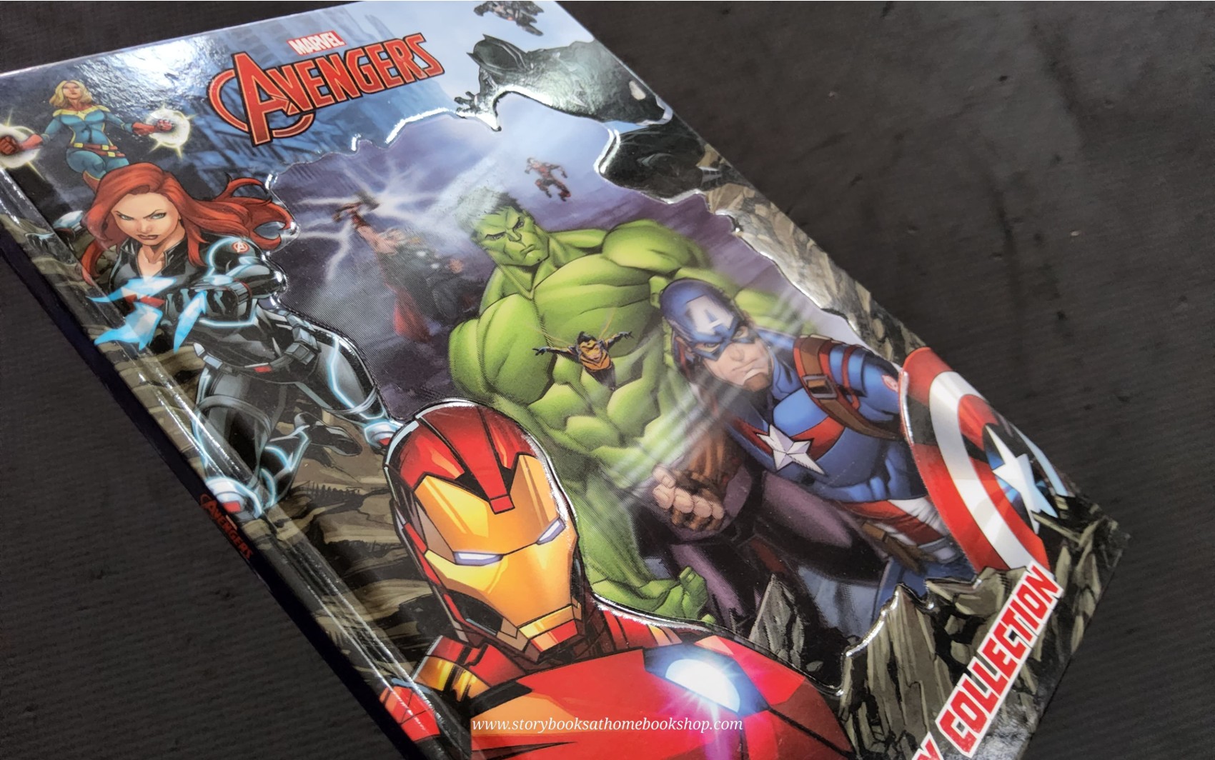 หนังสือนิทานปกแข็ง** 🍅🍓MARVEL AVENGERS STORY COLLECTION