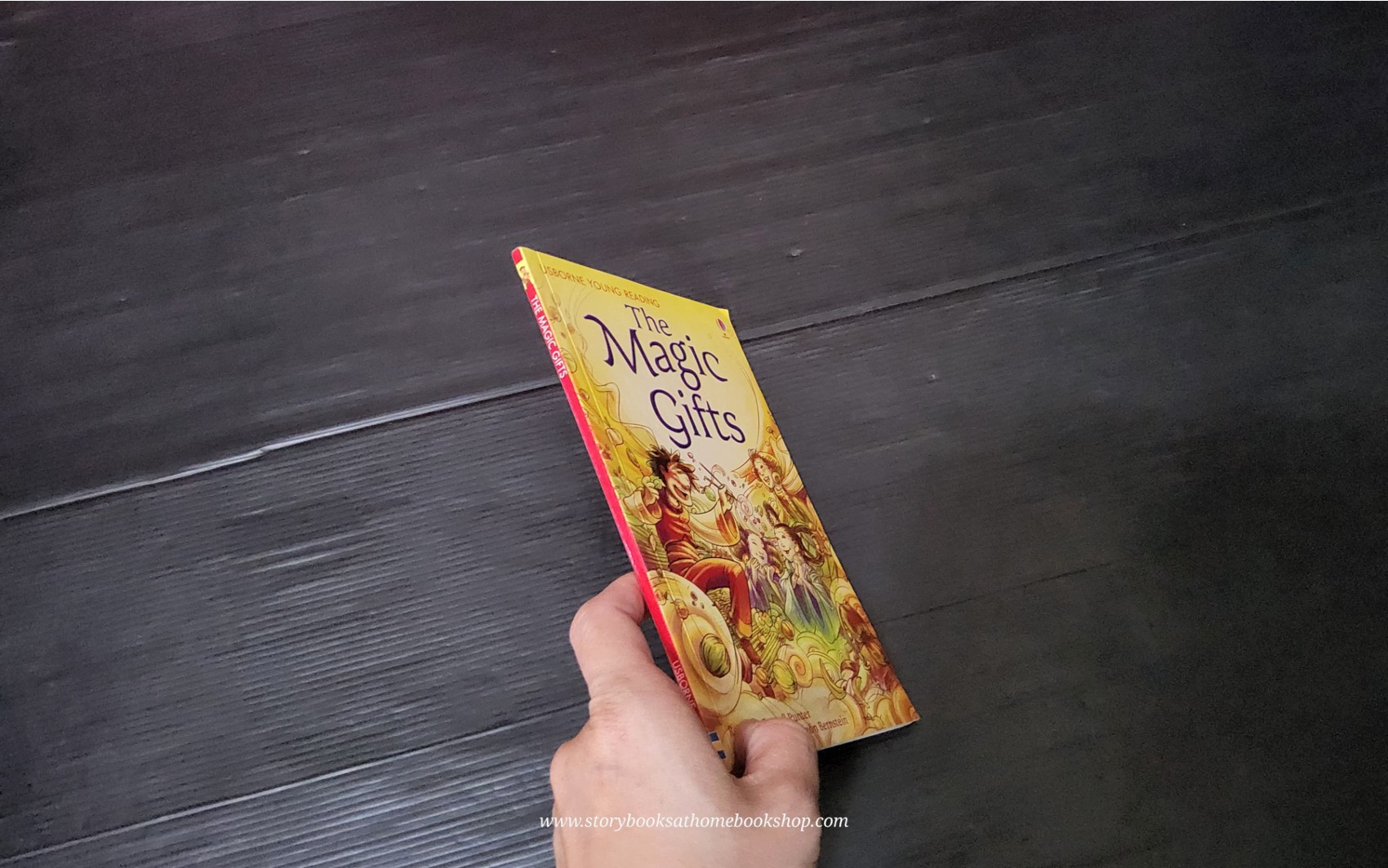 หนังสือนิทานปกอ่อน** ♥️USBORNE YOUNG READING: THE MAGIC GIFTS