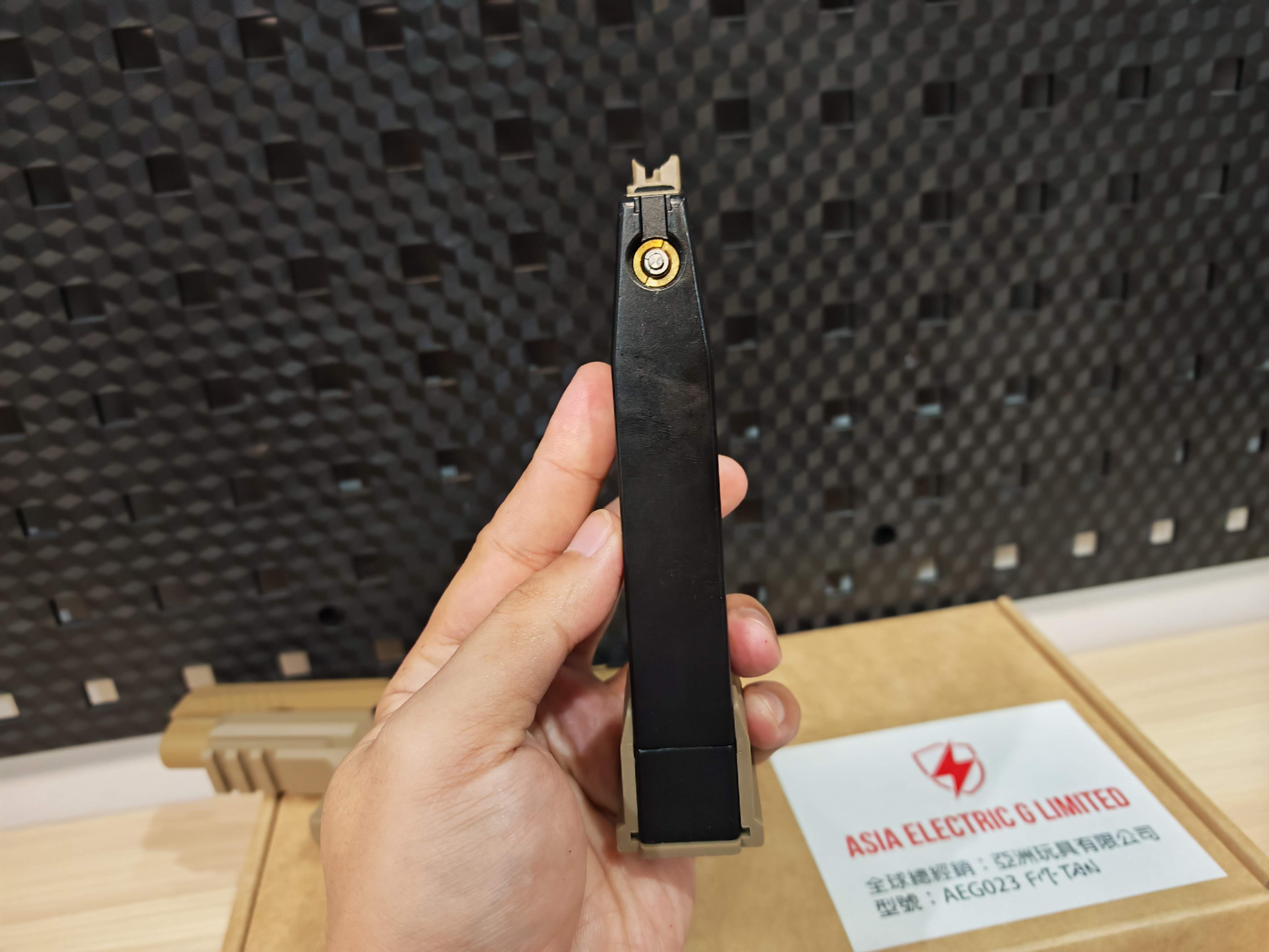 WE Sig Sauer P320 M17 สีทราย GBB BB Gun บีบีกัน แบบแก๊ส ปืนอัดลม มือสอง Airsoft Gun