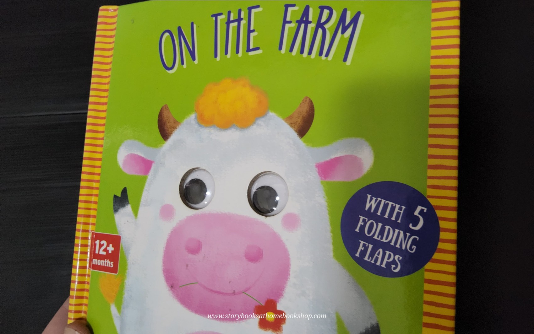 FLAP BOARD BOOK** 🍅🍅ON THE FARM