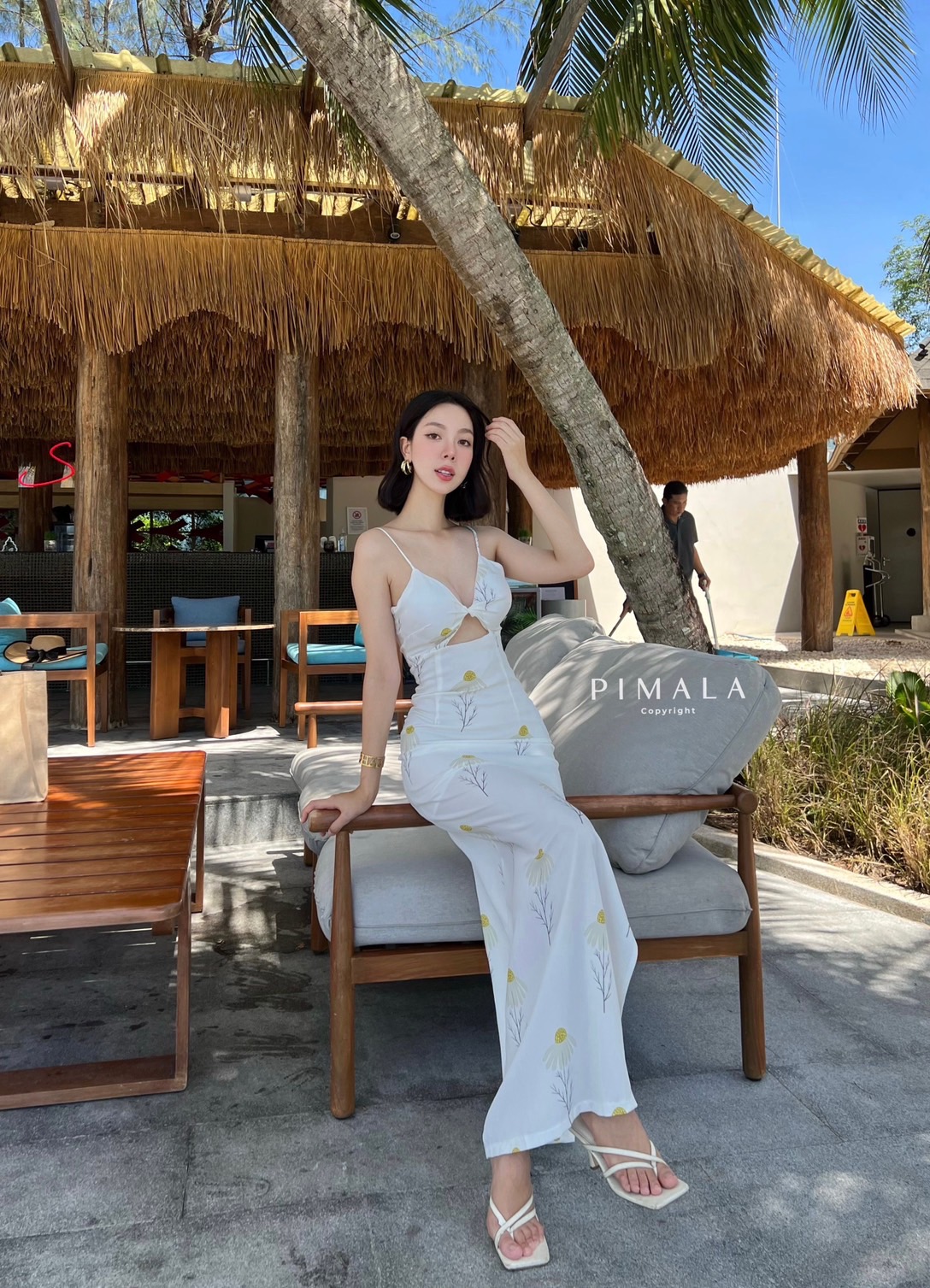 Maxi dressเดรสยาวสายเดี่ยวผูกโบว์ด้านหลังสายปรับได้