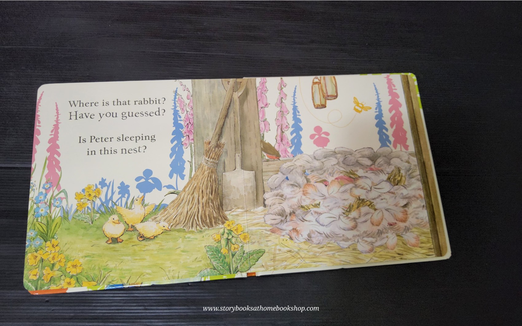 FLAP BOARD BOOK** 🍅🍓PETER RABBIT:WHERE IS PETER RABBIT?