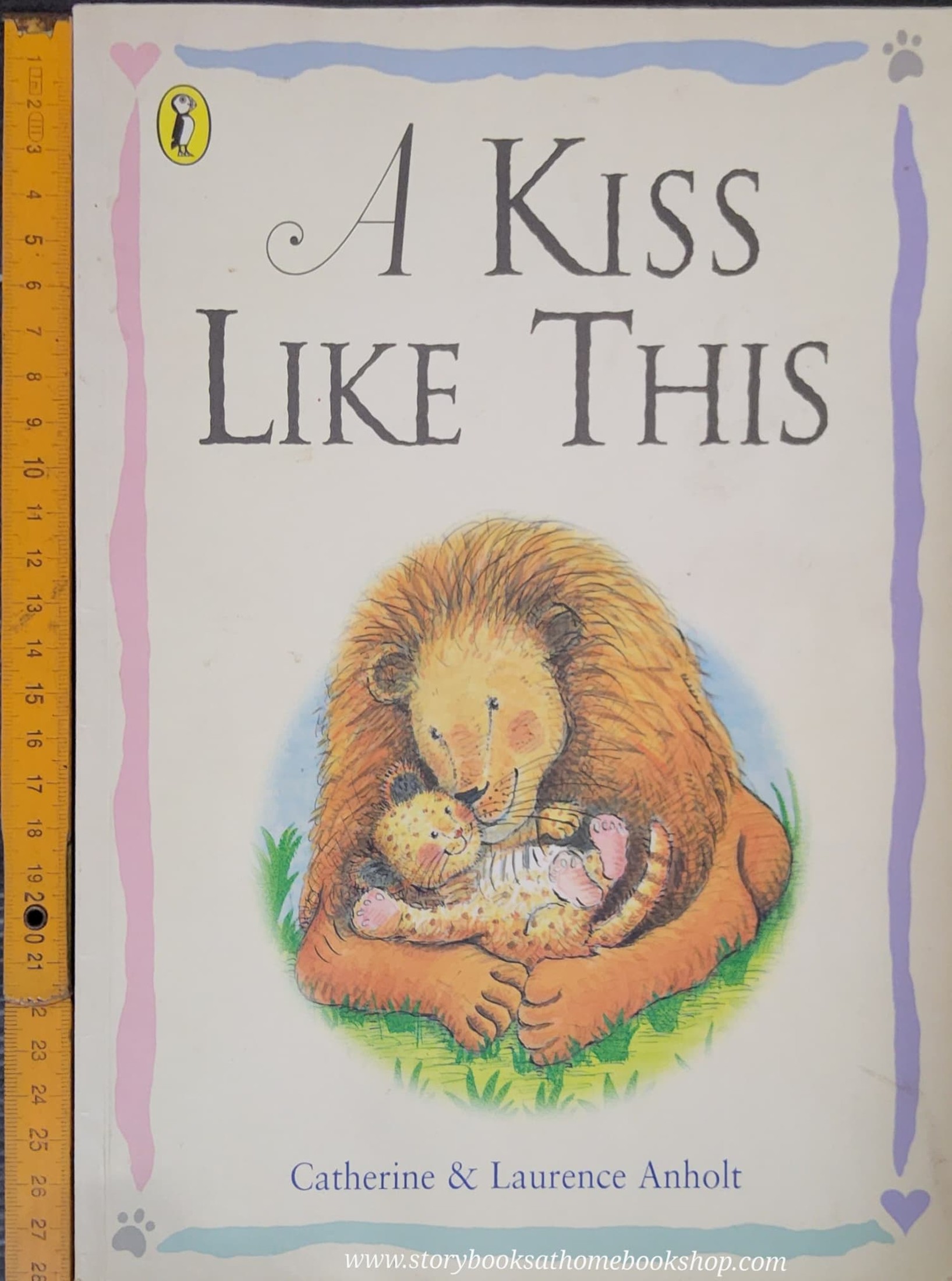 หนังสือนิทานปกอ่อน** 🍅A KISS LIKE THIS BY CATHERINE & LAURENCE ANHOLT
