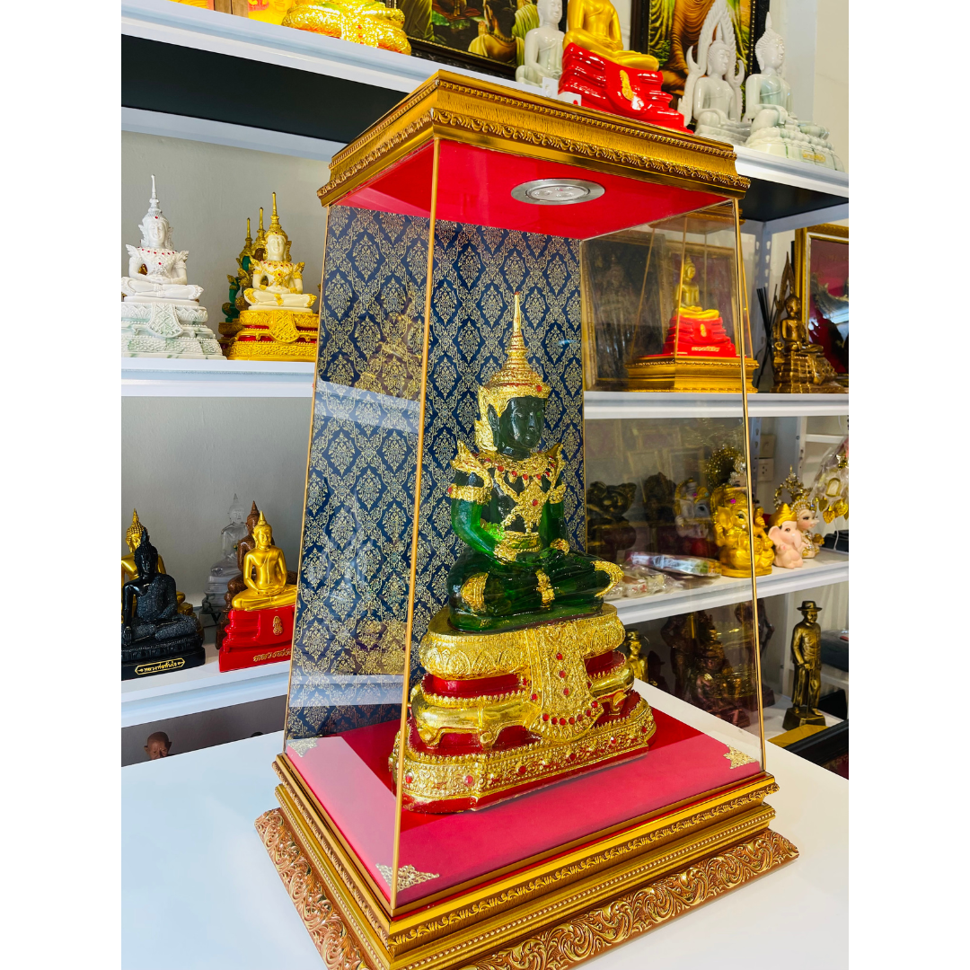 พระแก้วมรกต หน้าตะก 9 นิ้ว พร้อมตู้ไฟ