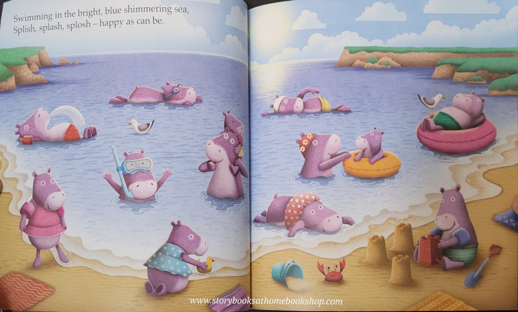 หนังสือนิทานปกอ่อน** 🍅🍓A WORLD FULL OF WONDERFUL THINGS BY AMBER LILY