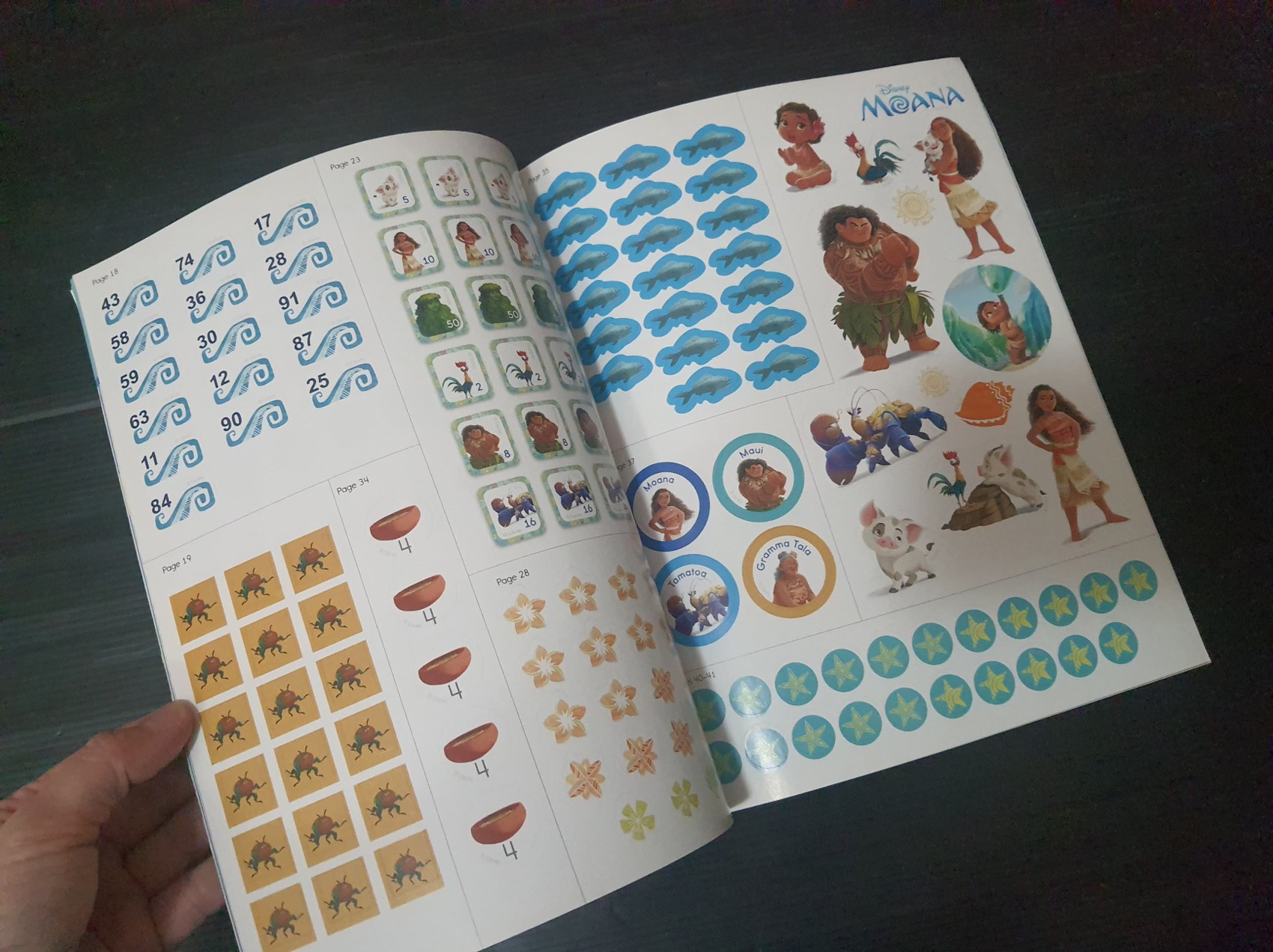 PRACTICE BOOKS ** ð
DISNEY MOANA:MATHS MULTIPLY AND DIVIDE AGE 6-7
