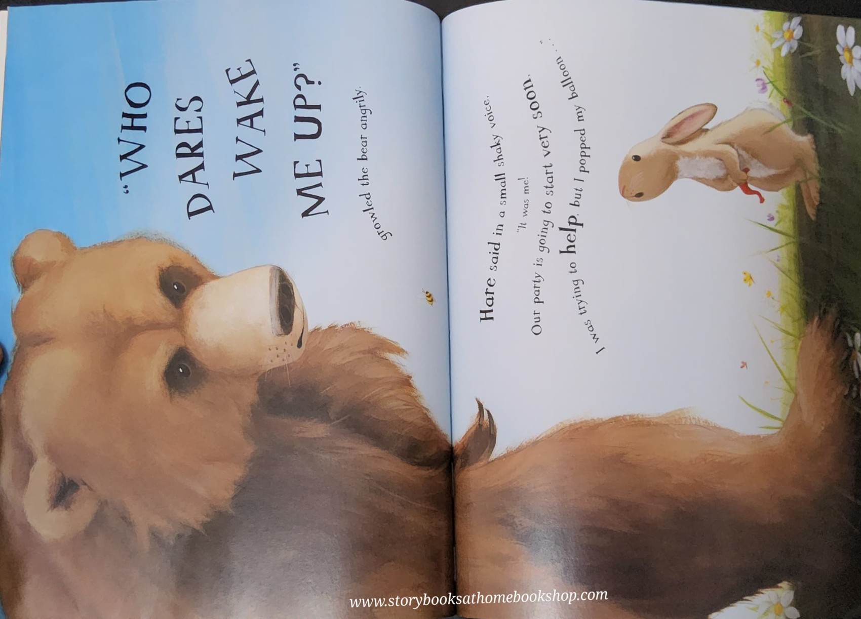 หนังสือนิทานปกอ่อน ** 🍅🍓DON'T WAKE THE BEAR HARE!