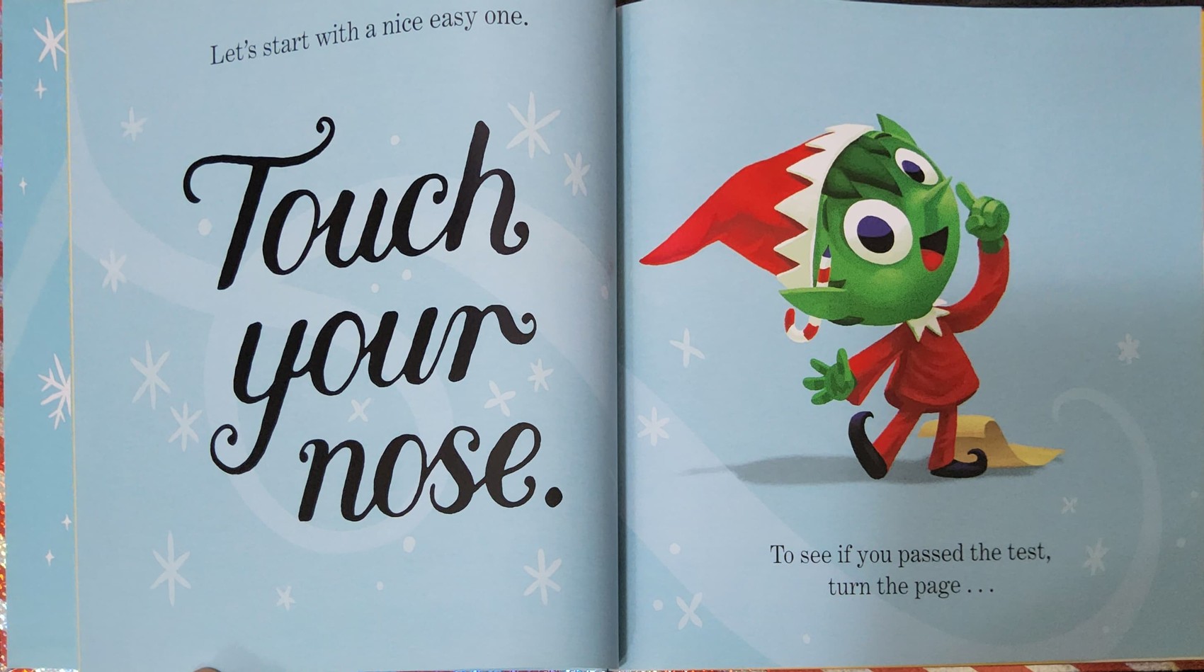 หนังสือนิทานปกแข็ง** 🍓🍓THERE'S AN ELF IN YOUR BOOK