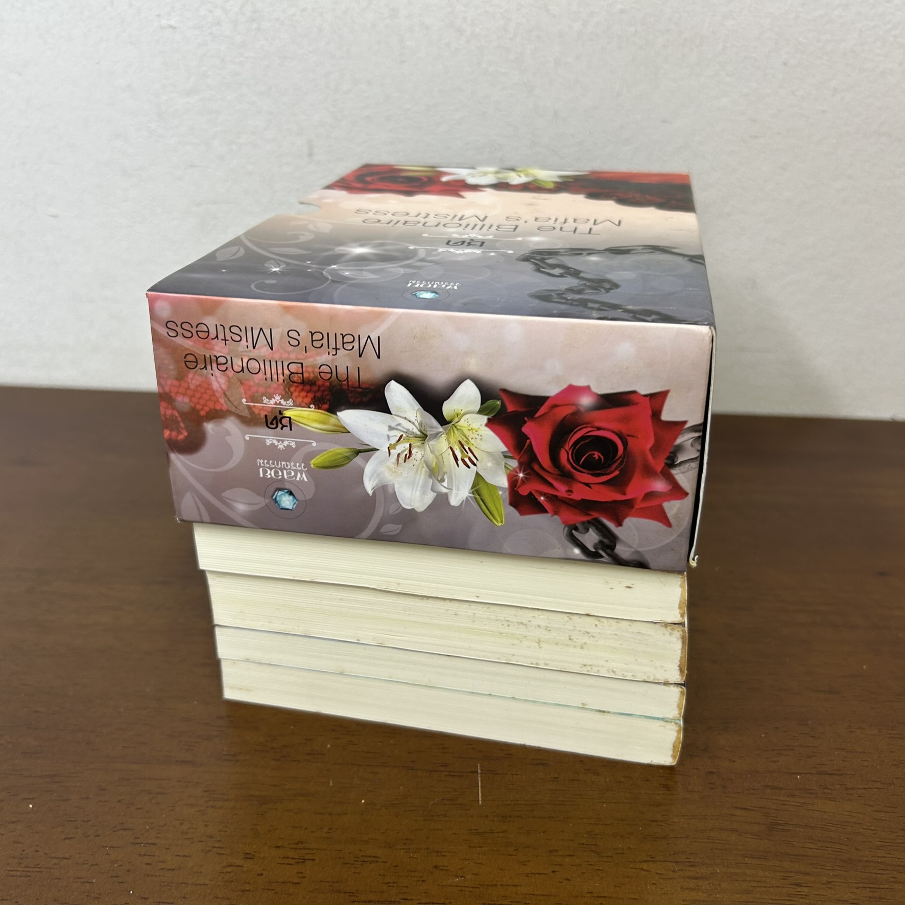 ชุด The Billionaire Mafia's Mistress - เหมืองสวาทมาเฟีย/มาเฟียจอมเผด็จการ/ทาสจำเลยมาเฟีย/มาเฟียพันธะเถื่อน (มือสอง)