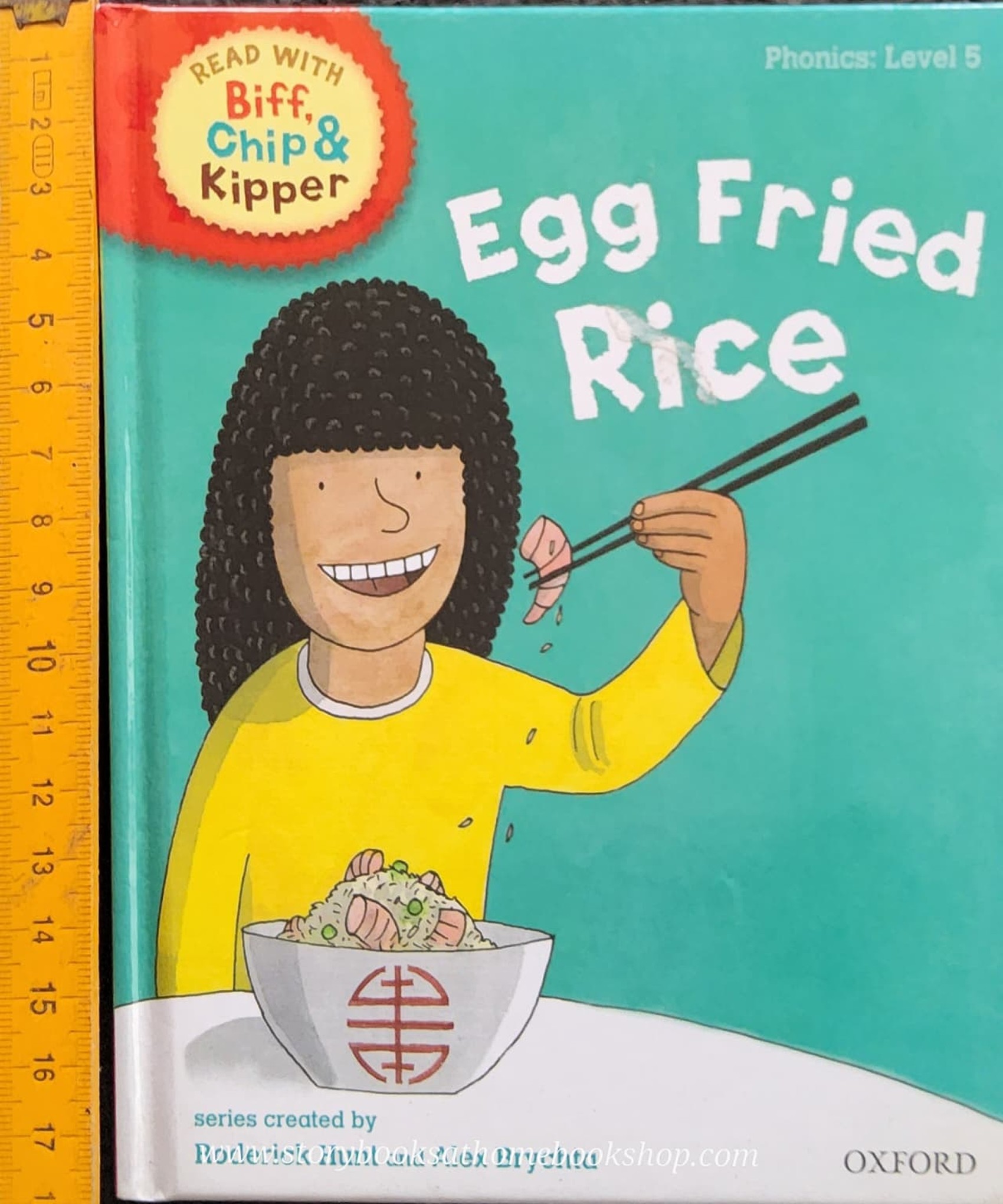 หนังสือนิทานปกแข็ง** 🍅🍅READ WITH BIFF,CHIP&KIPPER:EGG FRIED RICE PHONICS LEVEL5