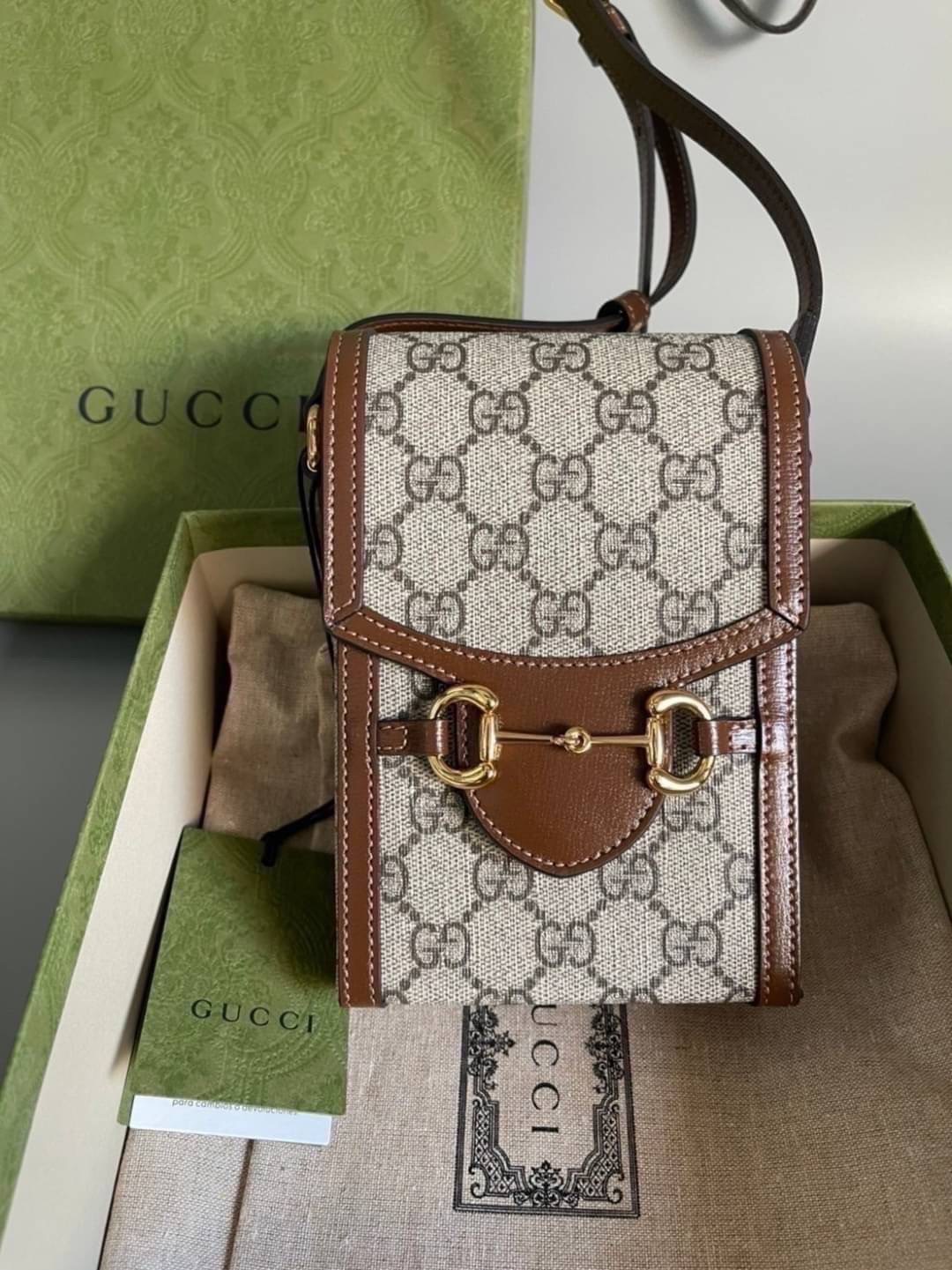 New Gucci Horsebit 1955 Mini Phone Bag ใส่มือถือได้ทุกรุ่น Size : 4.5 x 6.7 x 1.6 นิ้ว