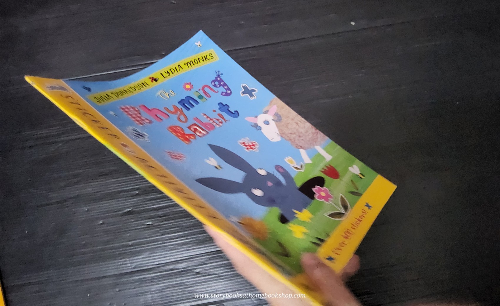 ACTIVITIES BOOK** ♥️THE RHYMING RABBIT BY JULIA DONALDSON.LYDIA MONKS STICKER ACTIVITY (OVER 400 STICKERS)