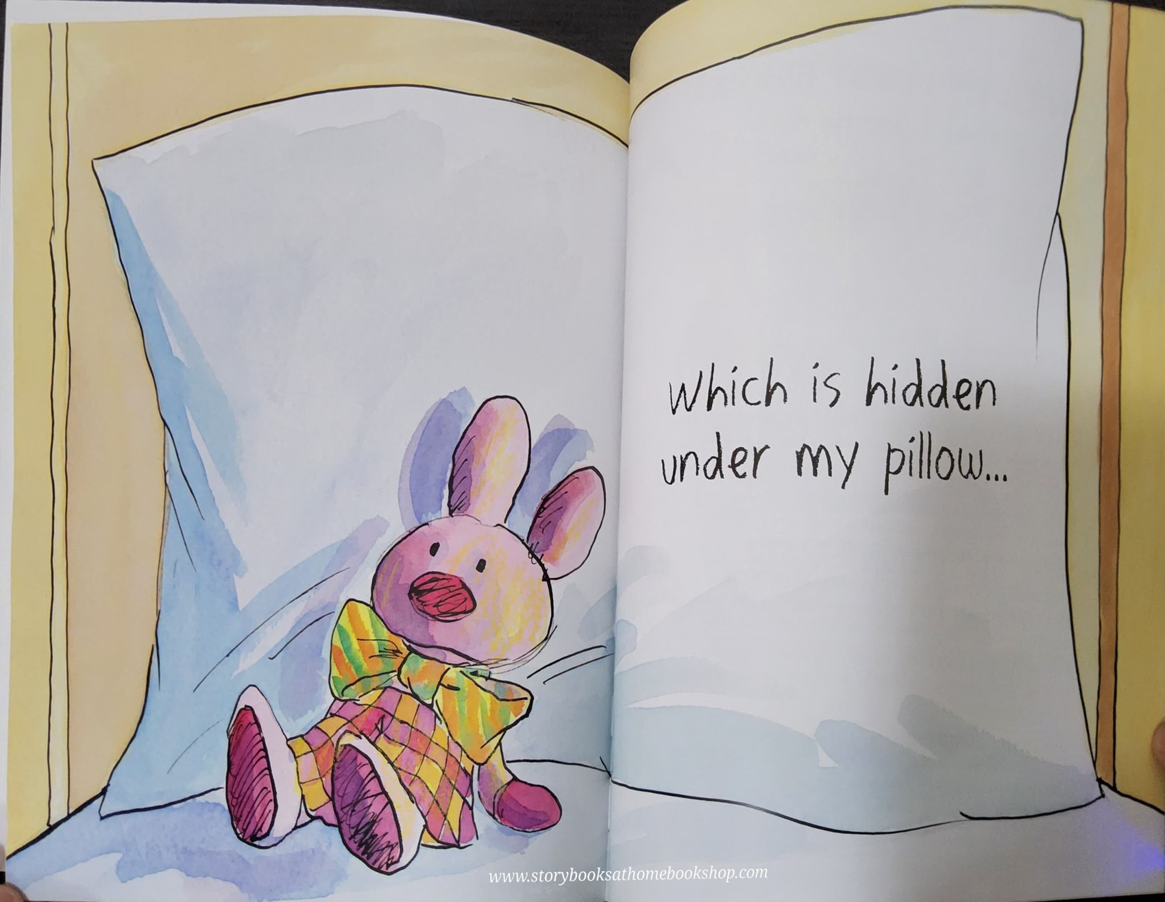 หนังสือนิทานปกอ่อน** 🍅🍓BIG BAD BUN BY JEANNE WILLIS AND TONY ROSS