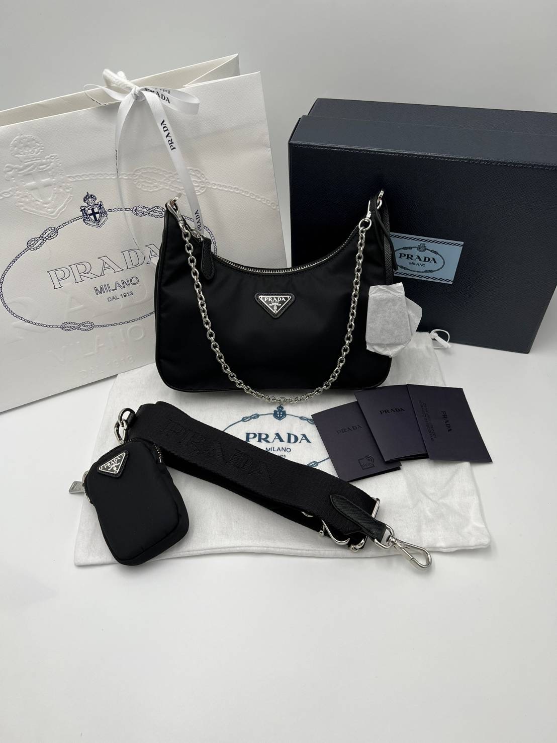New Prada อุปกรณ์ กล่อง การ์ด ถุงผ้า ถุงกระดาษ