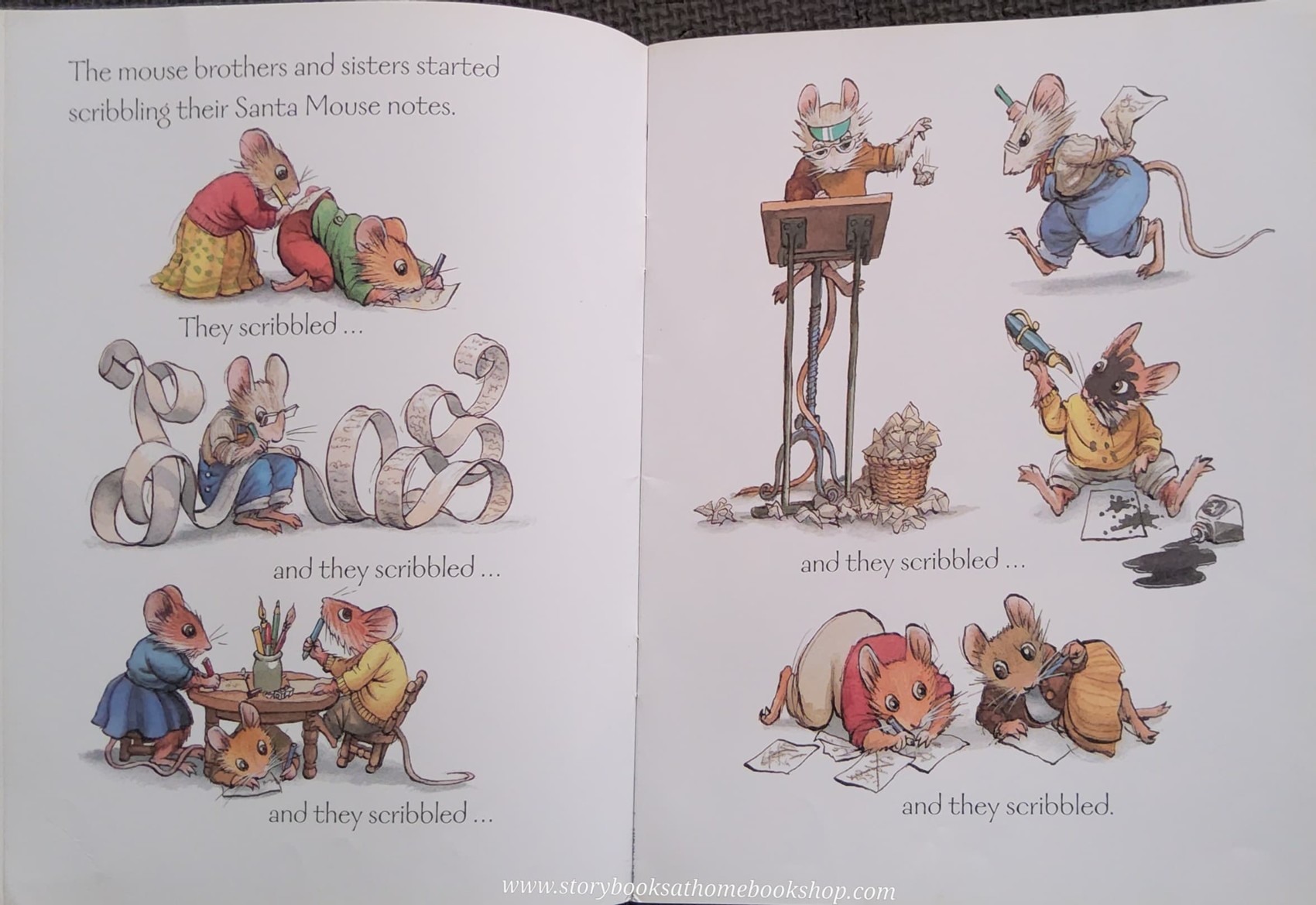 หนังสือนิทานปกอ่อน ** 🍅🍓MIMI MOUSE'S CHRISTMAS BY MARTIN WADDELL