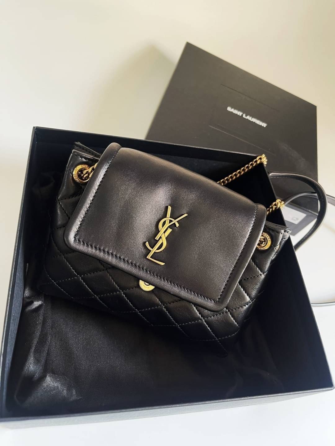 New Ysl Mini Nolita สีดำอะไหล่ทอง สะพายไหล่ / crossbody ได้ ขนาด 7 x 5 x 2.5 นิ้ว
