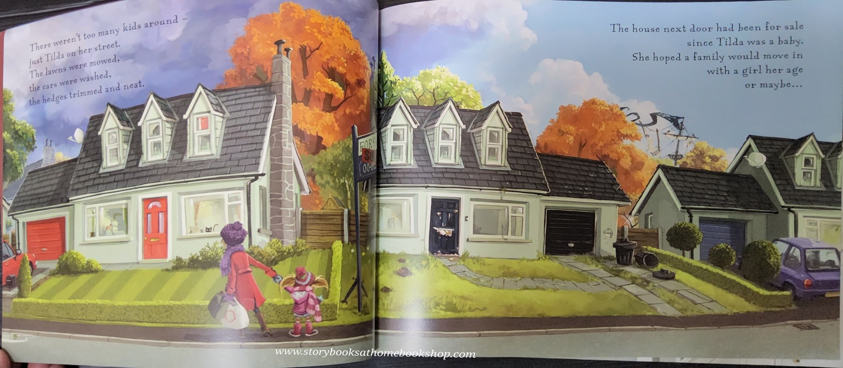 หนังสือนิทานปกอ่อน** 🍓🍓THE PIRATES NEXT DOOR STARRING THE JOLLEY-ROGERS 🍅🍅