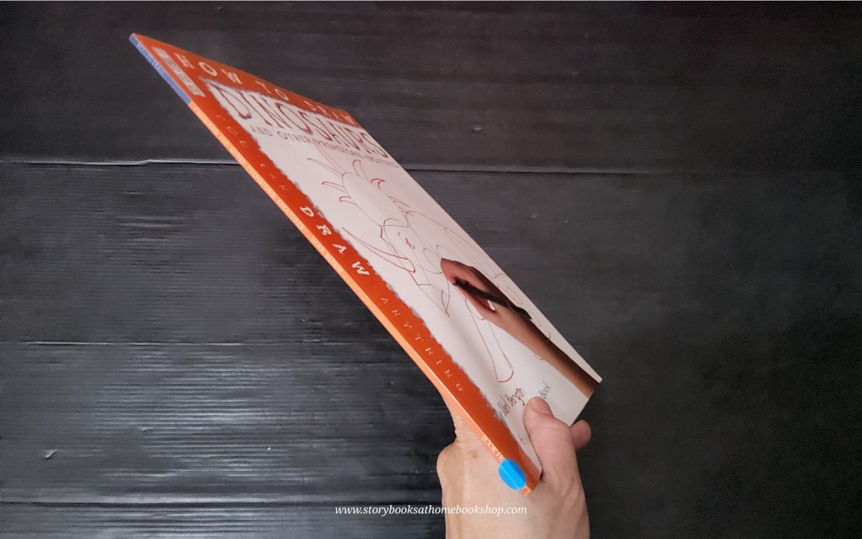 DRAWING BOOK** ð
ðHOW TO DRAW DINOSAURS AND OTHER PREHISTORIC CREATURES