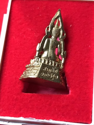 สมเด็จองค์ปฐมวัดพระธาตุห้าดวง รุ่น ๑ หลวงปู่ครูบาชัยยะวงศาฯ พุทธาภิเษกวัดพระธาตุห้าดวง