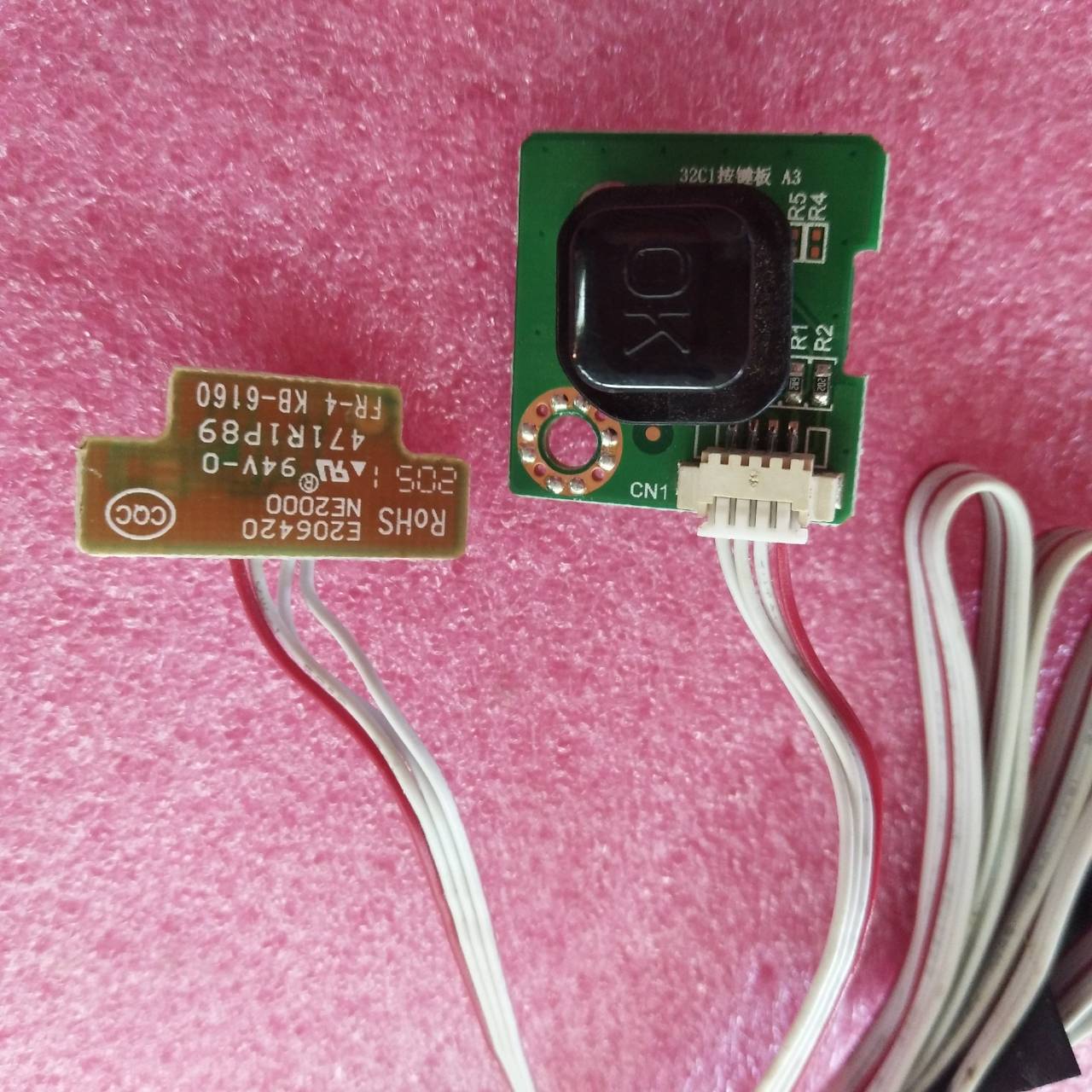 ตัวรีบรีโมทย์/คีย์ทัช ชาร์ป SHARP ของแท้มากับเครื่อง รุ่น2T-C32CC1X 4T-C50CJ2X