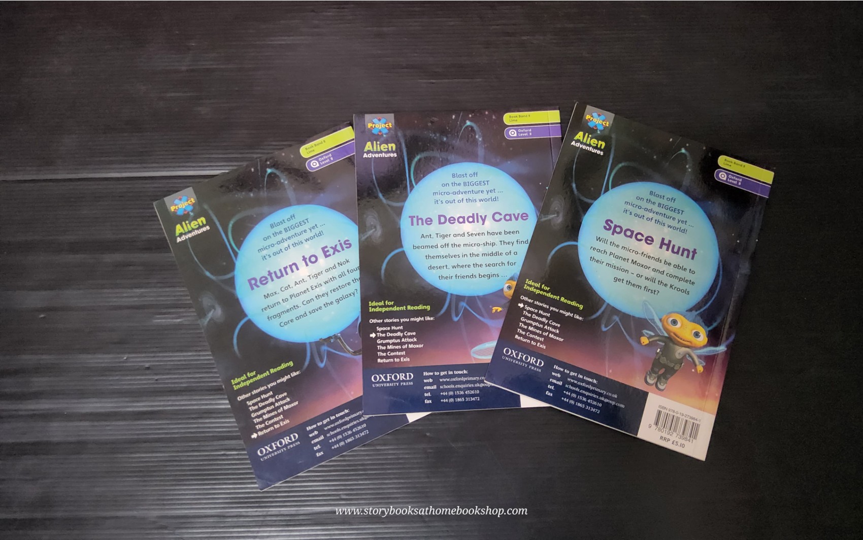 หนังสือนิทานปกอ่อน ** 🍅🍓[SET 3 BOOKS] ALIEN ADVENTURES♥️♥️ -SPACE HUNT -THE DEADLY CAVE -RETURN TO EXIS