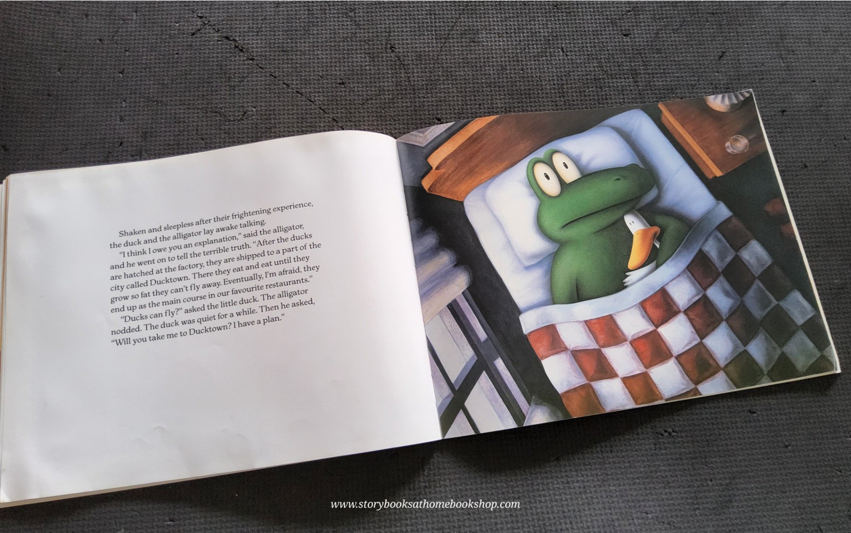 หนังสือนิทานปกอ่อน** 🍅🍓SITTING DUCKS BY MICHAEL BEDARD