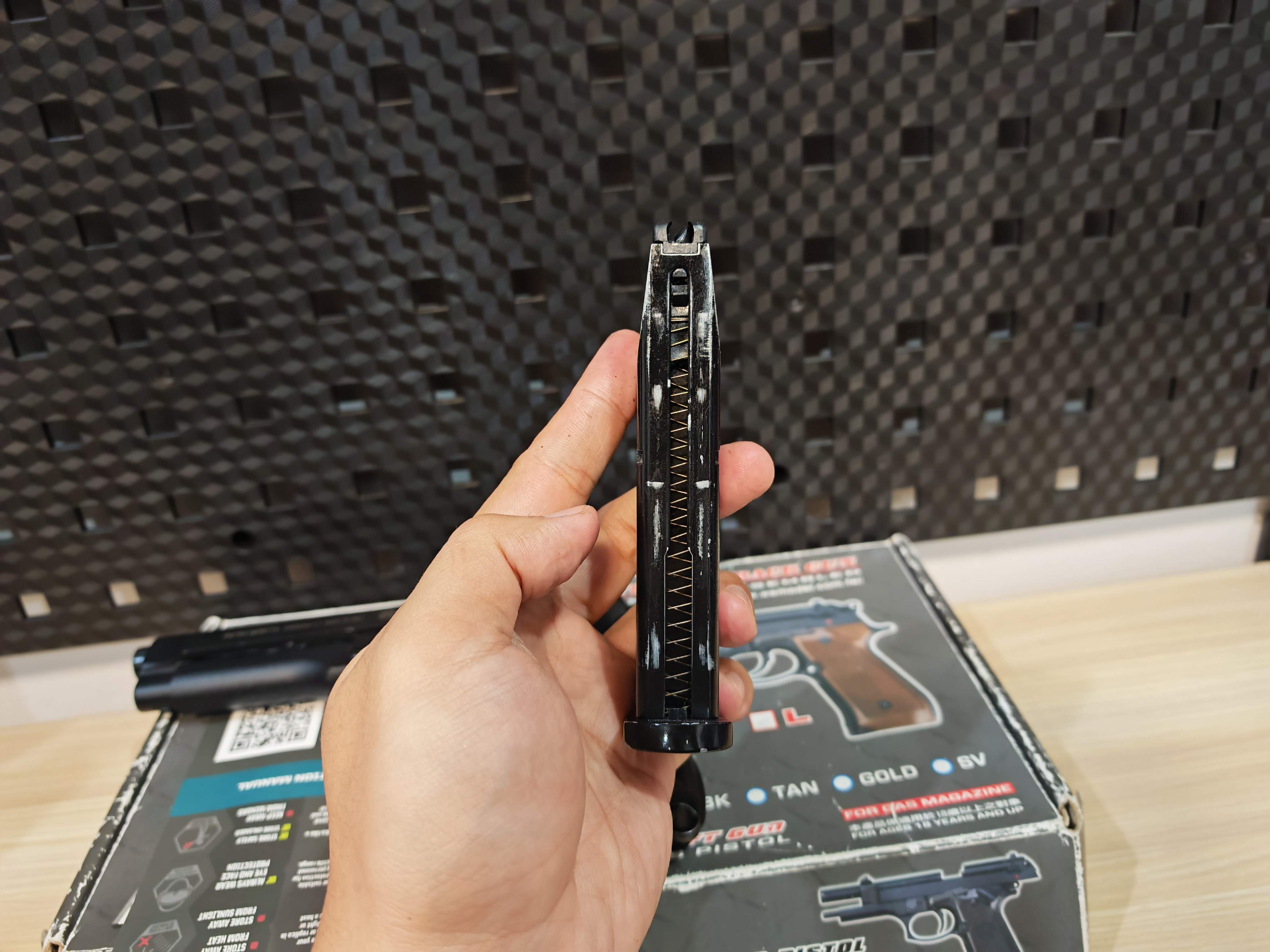 WE Beretta M92 Semi Version GBB ดำ พร้อมเล่น ไต้หวัน BB Gun บีบีกัน แบบแก๊ส ปืนอัดลม มือสอง Airsoft Gun