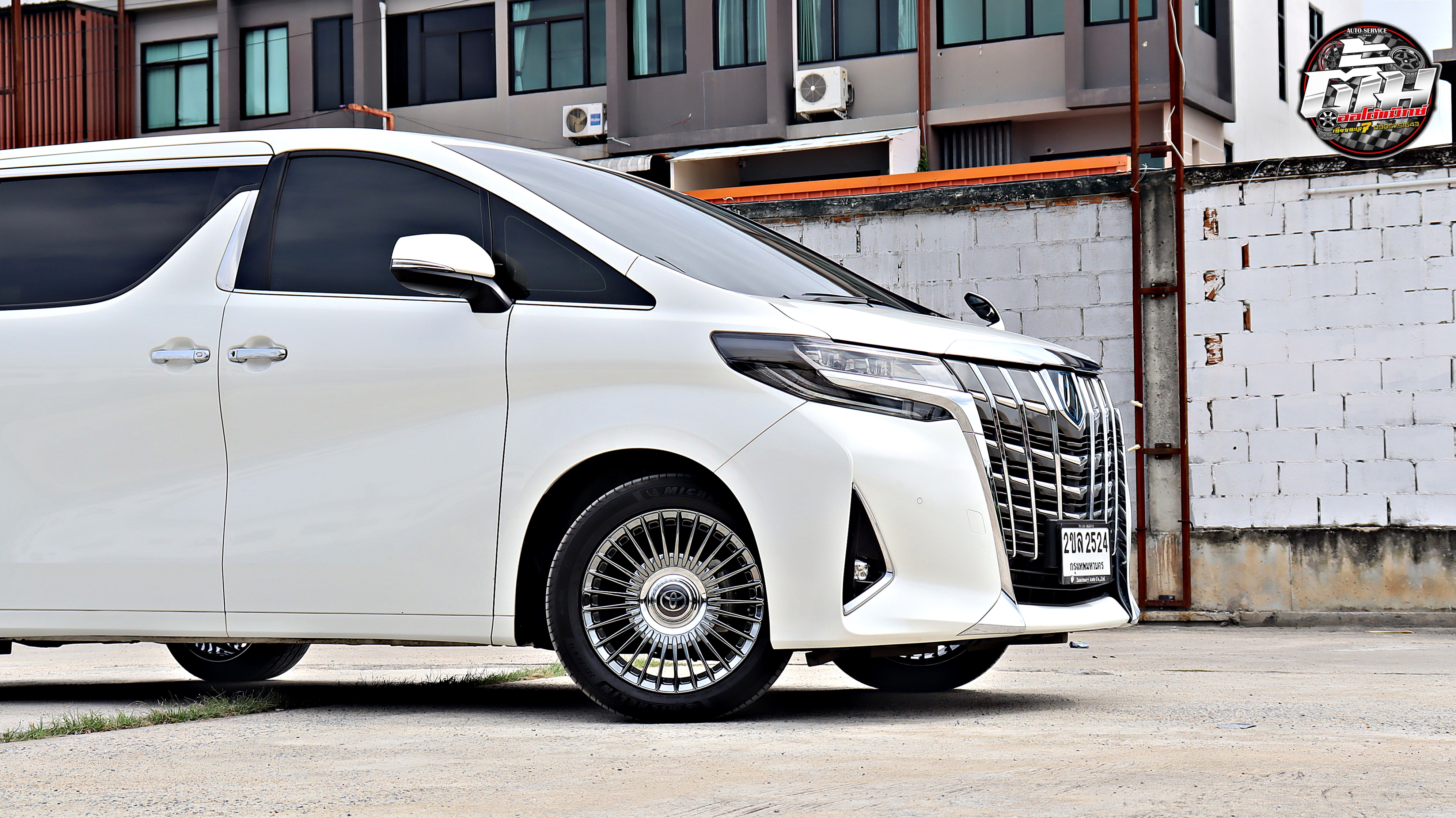 TOYOYA ALPHARD เปลี่ยนล้อยาง 0243 ขอบ18นิ้ว