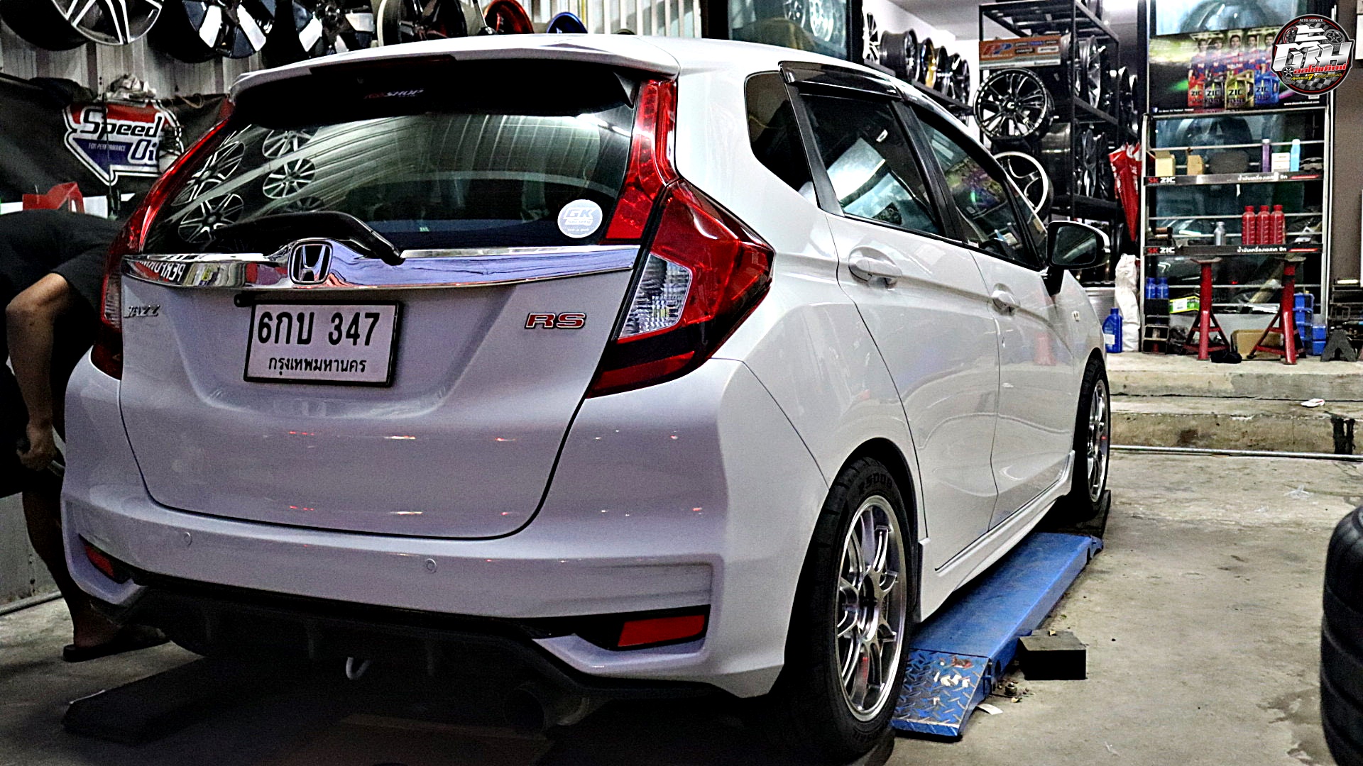 HONDA JAZZ GK เปลี่ยนล้อยาง ล้อ TC105X Emotion-R ขอบ16นิ้ว ยาง LANDSAIL RS009 195/50R16 84V