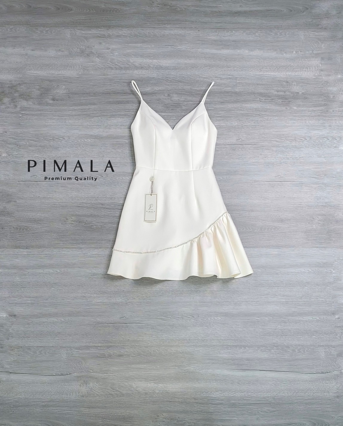 เดรสสายเดี่ยวอกทรงสวยชายต่อระบายไล่ระดับเลเยอร์