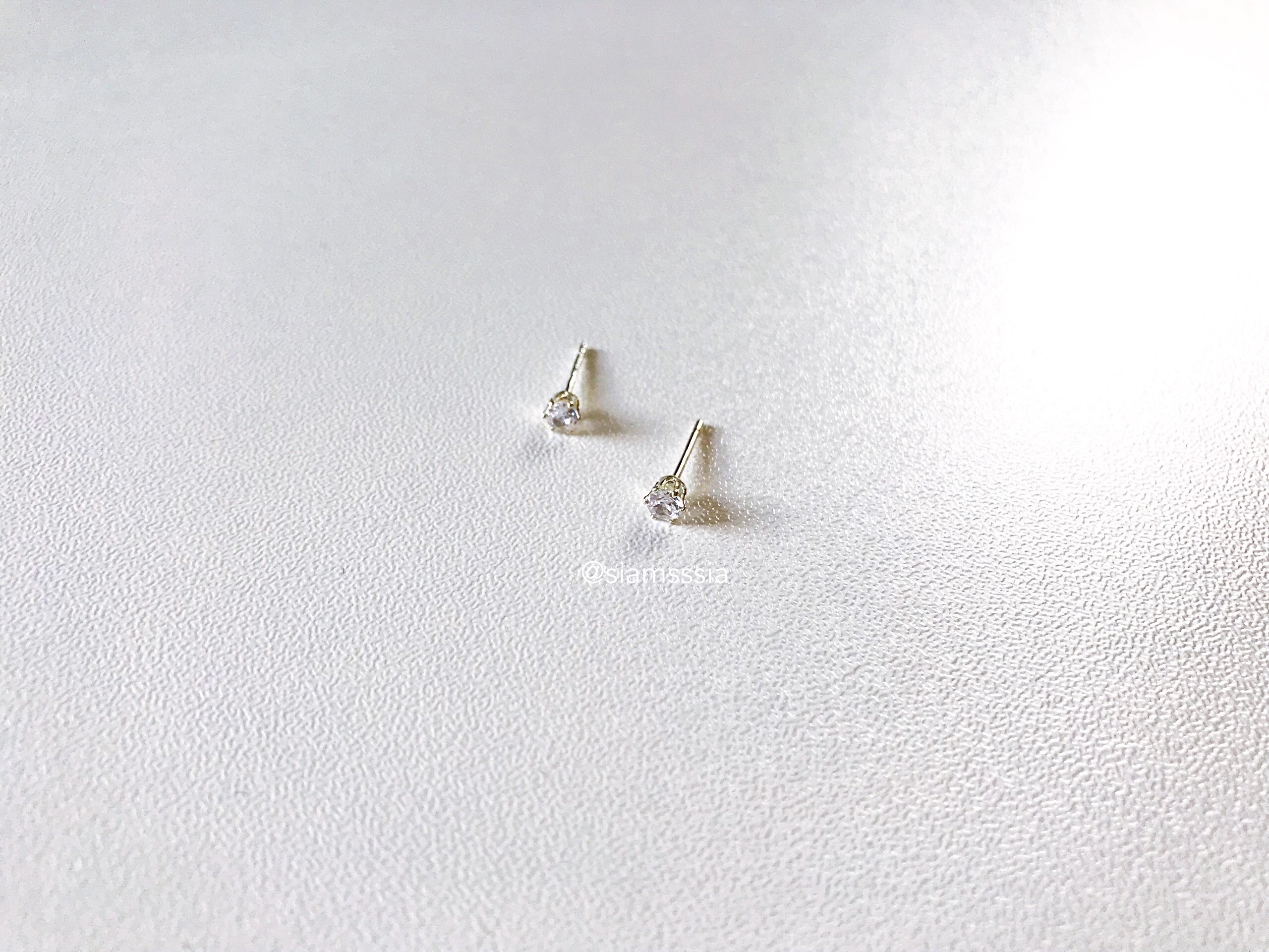 Diamond Earrings ต่างหูเพชรจิ๋ว