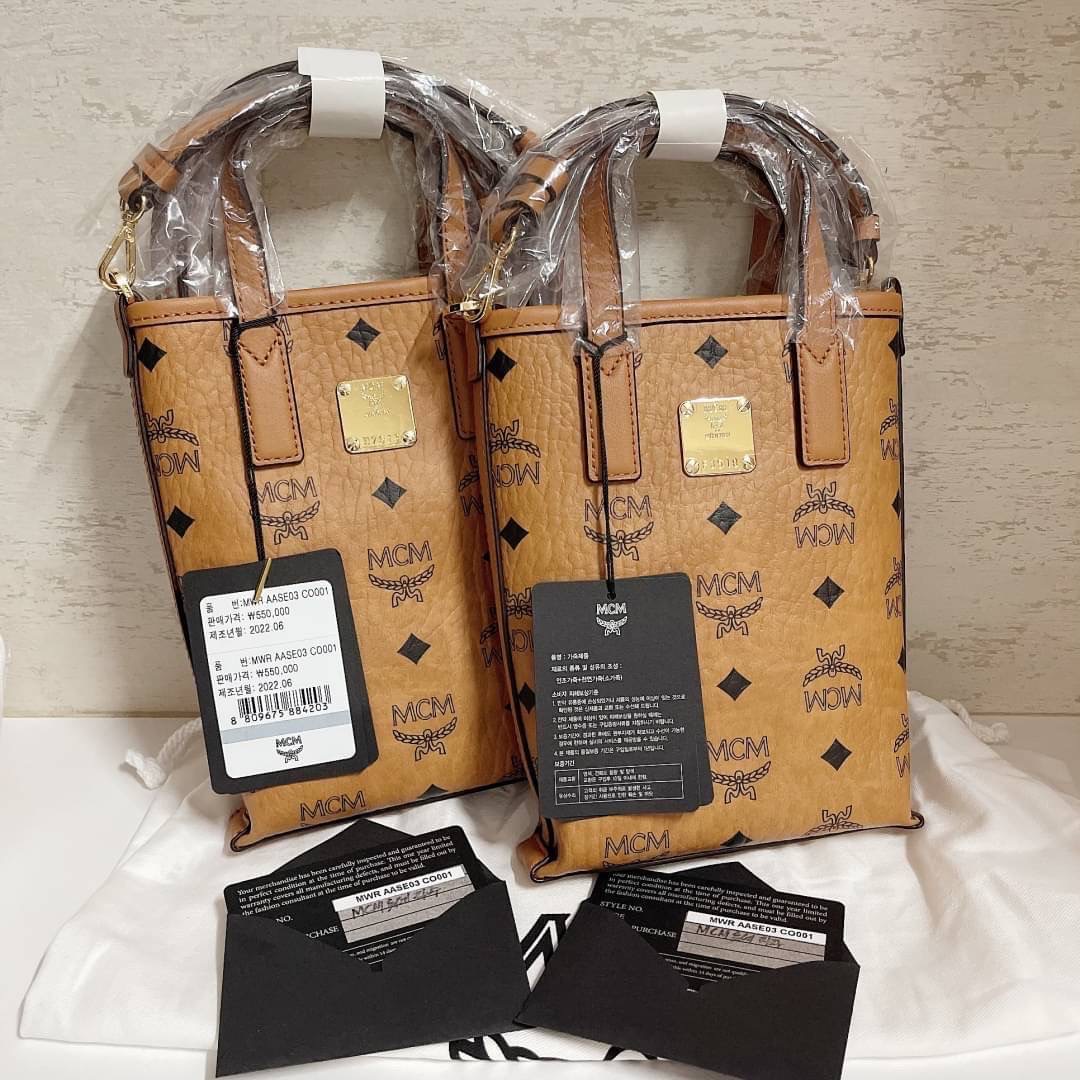 New Mcm essential Mini tote อุปกรณ์การ์ด ถุงผ้า