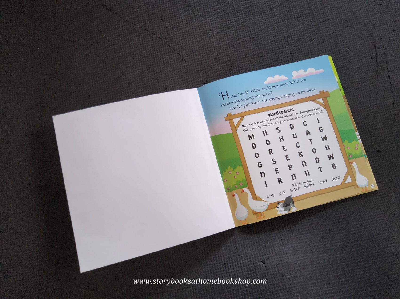 หนังสือนิทานปกอ่อน** 🍅SUNNYDALE FARM A STICKER STORY ACTIVITY BOOK♥️