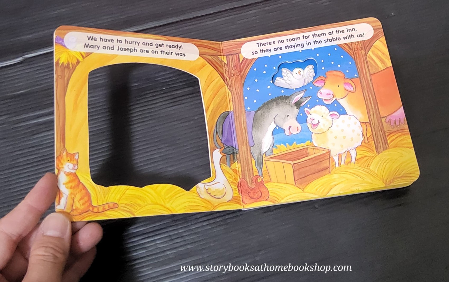 BOARD BOOK** ð
ðGETTING READY FOR CHRISTMAS