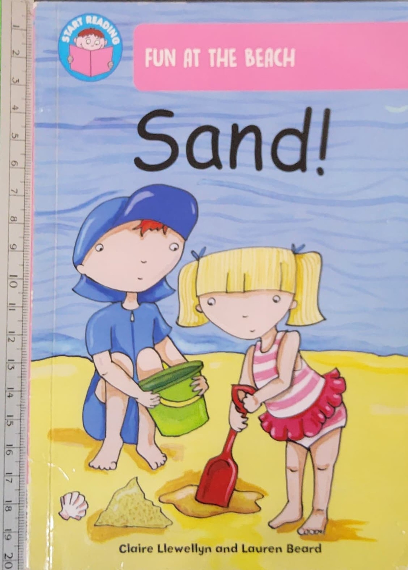หนังสือนิทานปกอ่อน** ♥️START READING:FUN AT THE BEACH SAND!