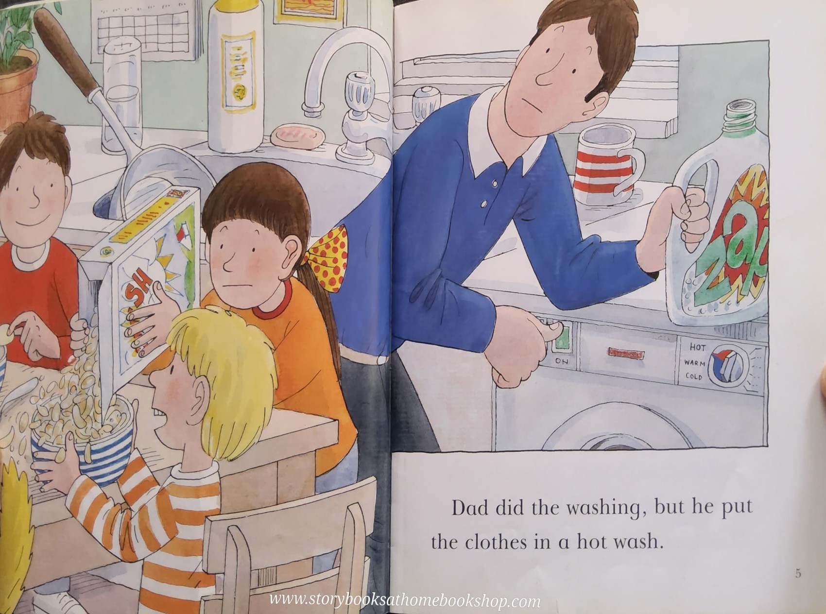 หนังสือนิทานปกอ่อน** 🍅🍓READ AT HOME 4b:SHRINKING POWDER