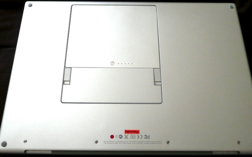 Apple Macbook Pro Intel Core2Duo 2.5 GHz 15 inch สภาพ 95 Early2008